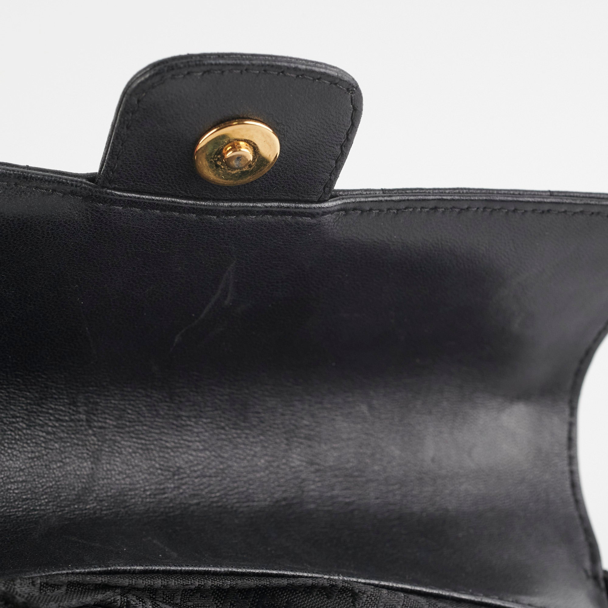 Chanel Seasonal Camellia Lambskin Mini Bag Black - Luxury Crossbody Purse for Women, Perfect for Date Night & Evening Events