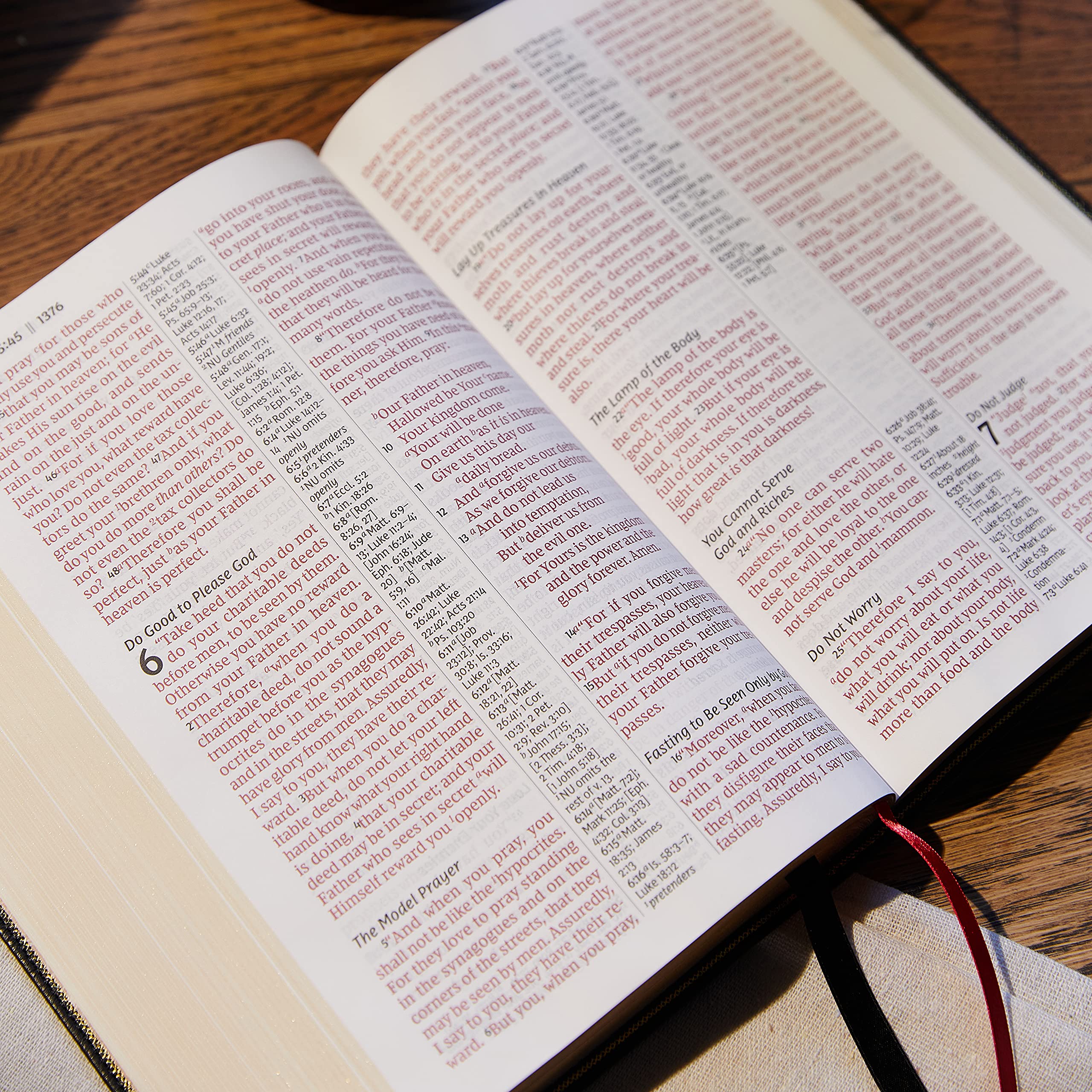 NKJV Giant Print Bible - Blue Leathersoft, Red Letter, Comfort Print for Easy Reading & Study