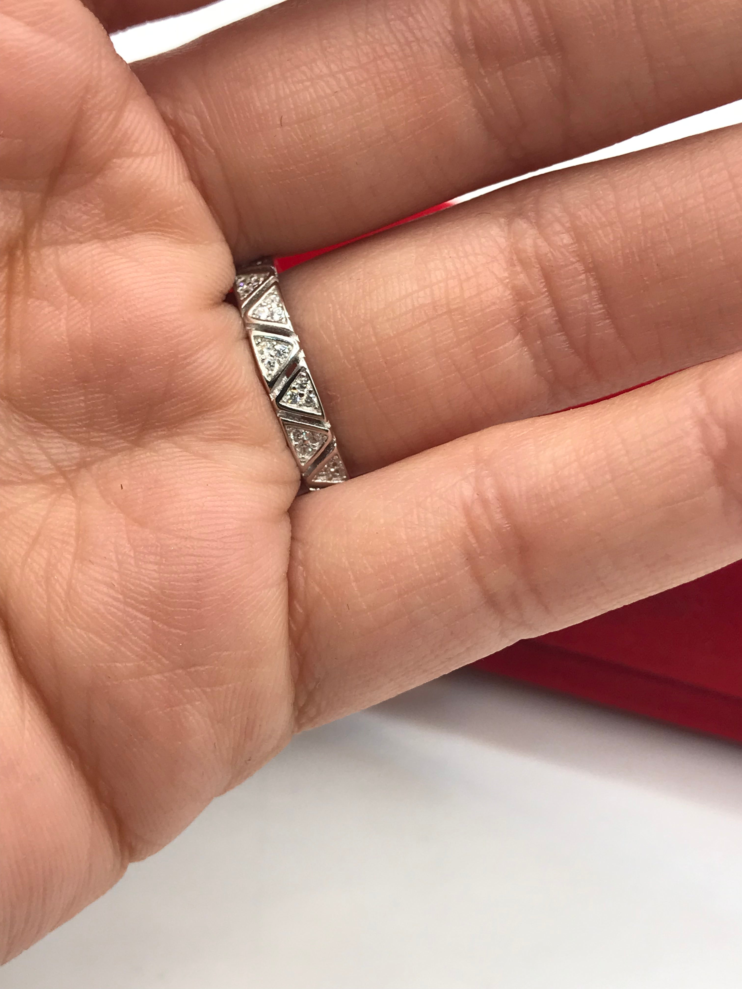 Sterling Silver Triangle Band Ring for Women - Dainty Minimalist Stackable Ring - Perfect for Everyday Wear, Gifts & Special Occasions