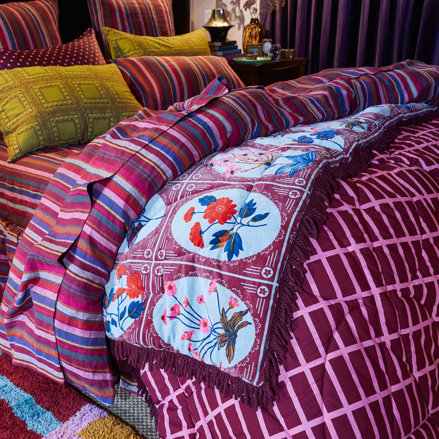 Luxury Gigi Velvet Blanket - Ultra Soft & Cozy Throw for Bed, Couch & Sofa - Perfect for Winter Nights, Movie Time & Home Decor