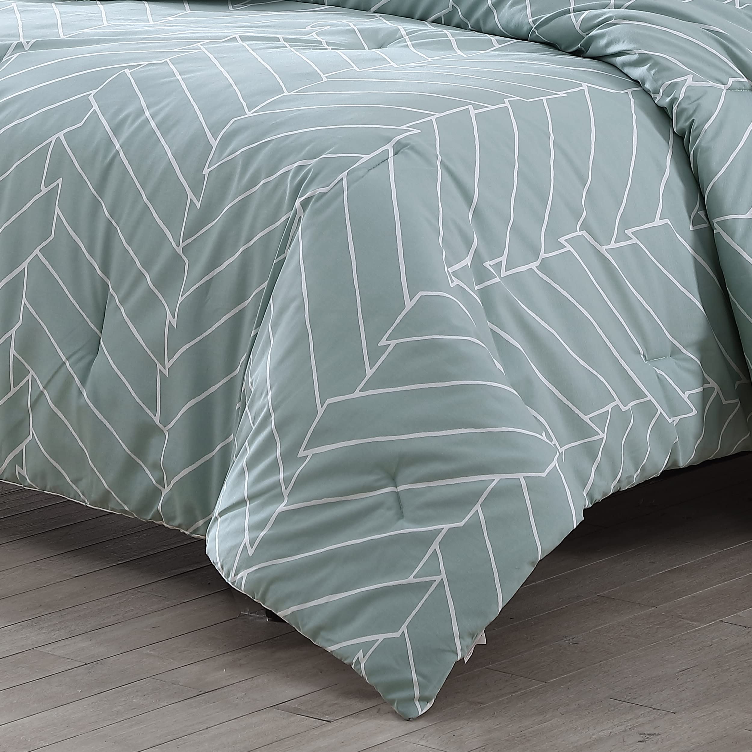 King Size Reversible Cotton Comforter Set with Matching Shams - Modern Ceres Mint Bedding Collection | Perfect for Master Bedroom & Guest Room Decor