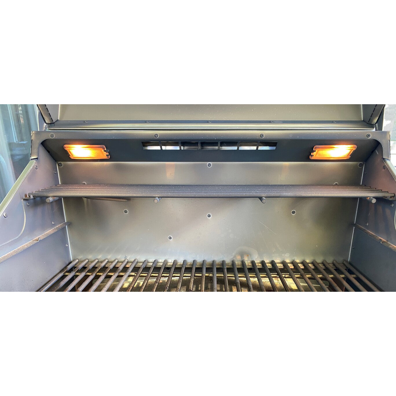 Memphis Grills Pro 28 Built-In ITC3 Pellet Grill - VGB0001S | Premium Outdoor BBQ Smoker for Backyard Grilling, Smoking & Searing | Perfect for Patio, Deck & Tailgating Parties