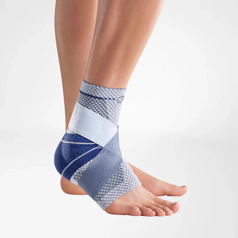 Bauerfeind MalleoTrain Plus Ankle Support Brace for Stability & Pain Relief - Ideal for Running, Basketball & Sports Injury Recovery