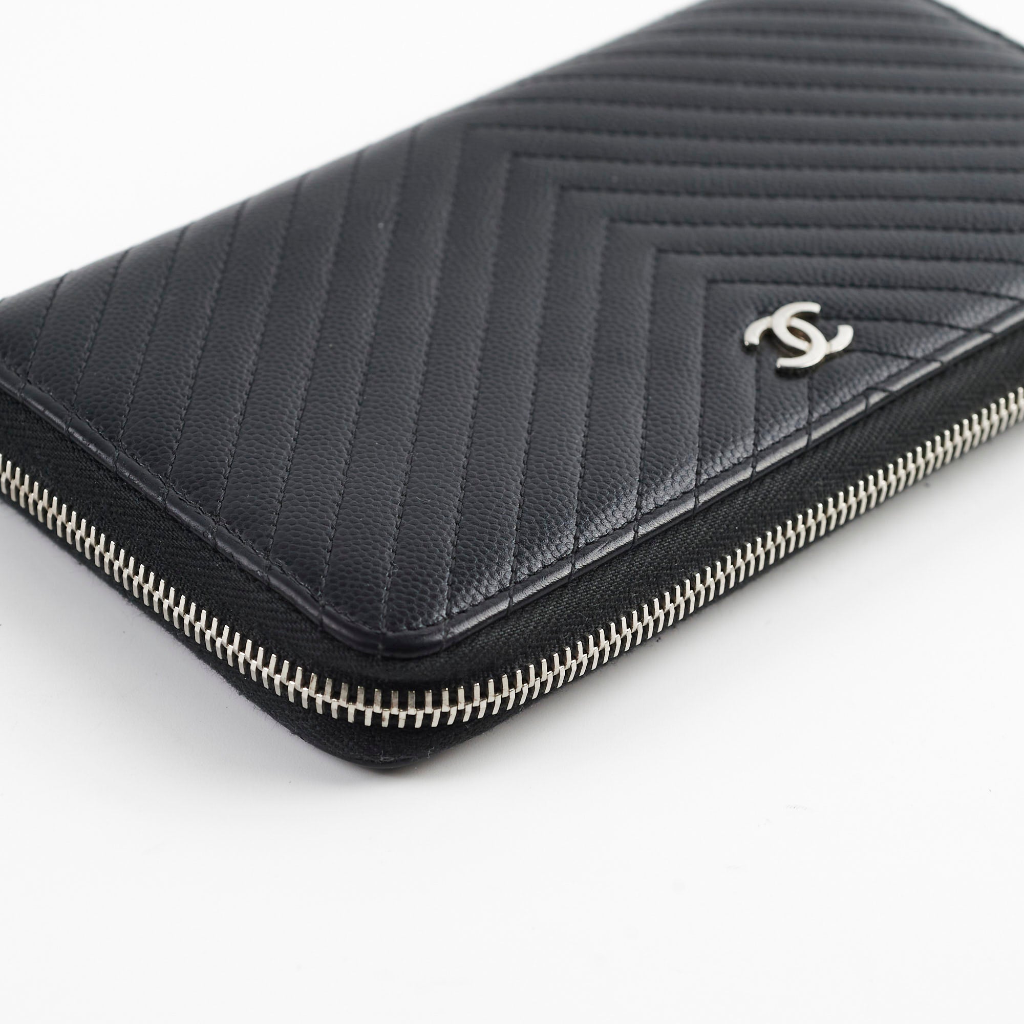 Chanel Caviar Leather Chevron Long Zippy Wallet Black - Luxury Designer Wallet for Women, Perfect for Everyday Use & Special Occasions