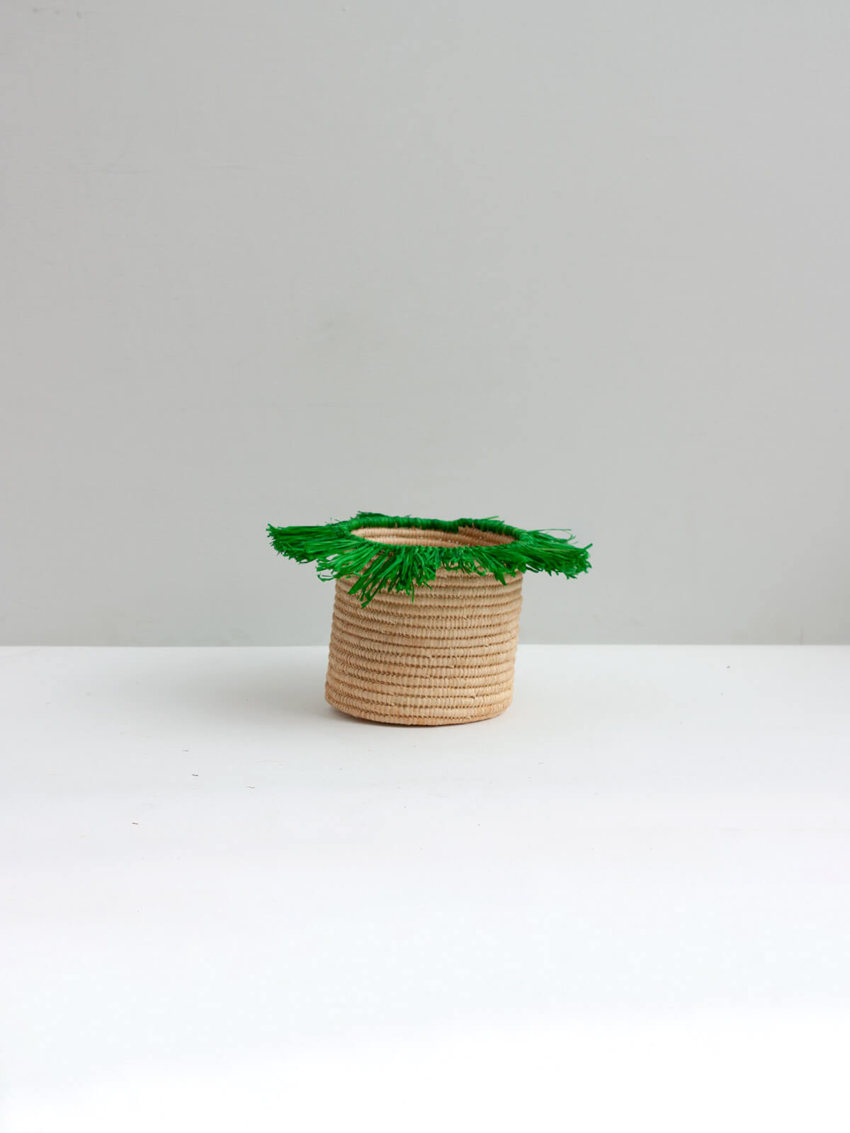 Eco-Friendly Raffia Tassel Storage Pots - Handwoven Green Baskets for Home Organization | Perfect for Bathroom, Bedroom & Office Decor
