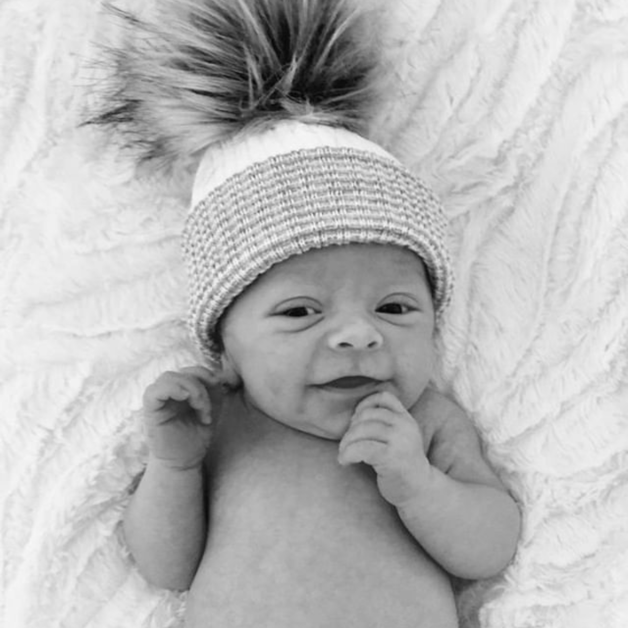 Grey & White Faux Fur Pom Pom Hat - Winter Beanie for Women - Cozy Knit Hat with Faux Fur Ball - Perfect for Cold Weather, Snow Days & Outdoor Activities