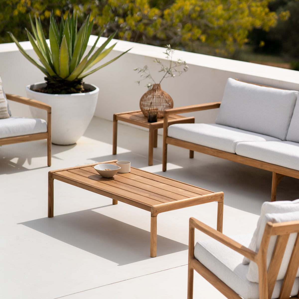Outdoor Fabric 3-Seater Sofa with Teak Frame in Off White - Perfect for Patio, Garden, and Poolside Relaxation