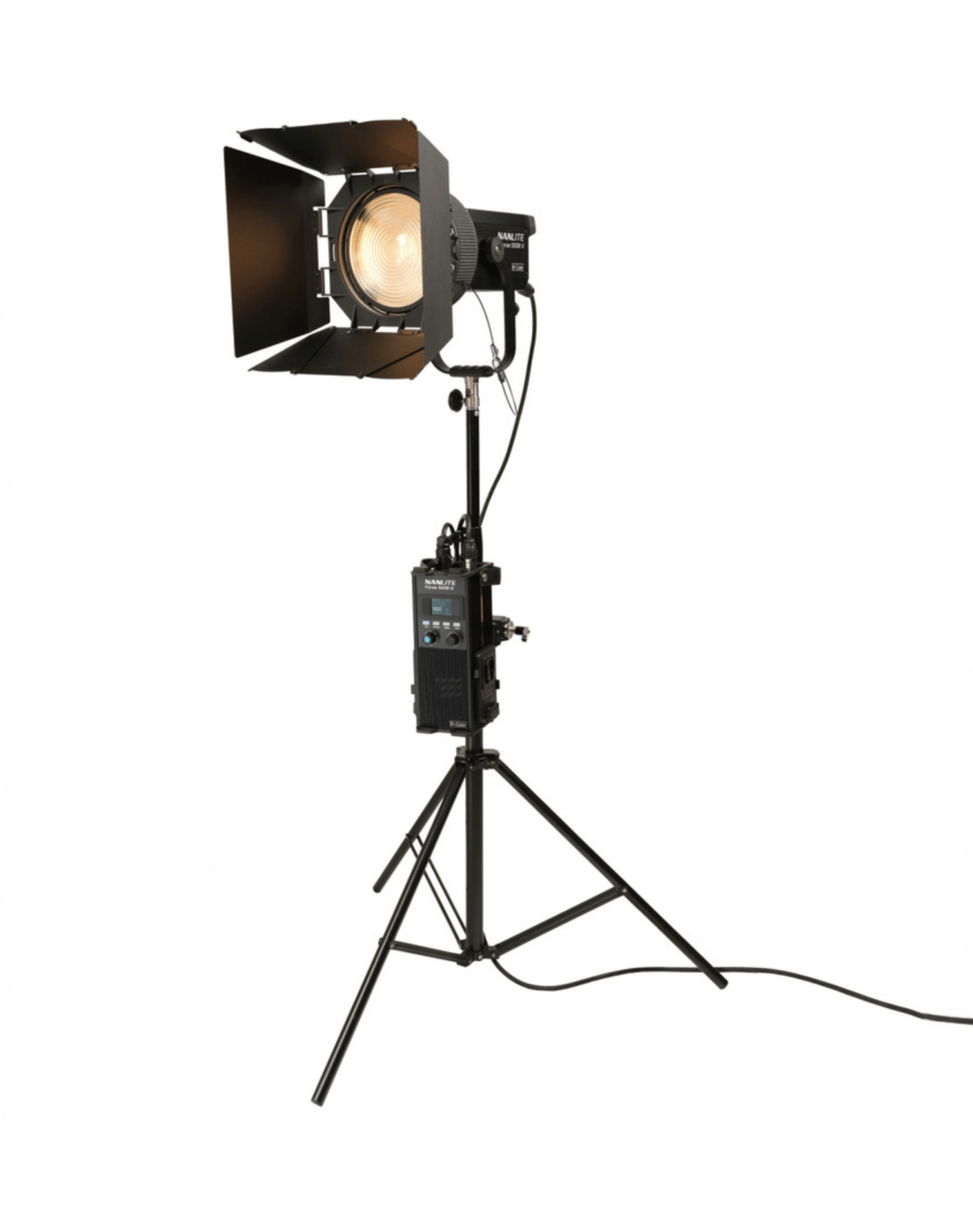 Nanlite Forza 500B II LED Spotlight with FL 20G Fresnel Lens and Rolling Case Kit - Professional Studio Lighting for Photography & Videography