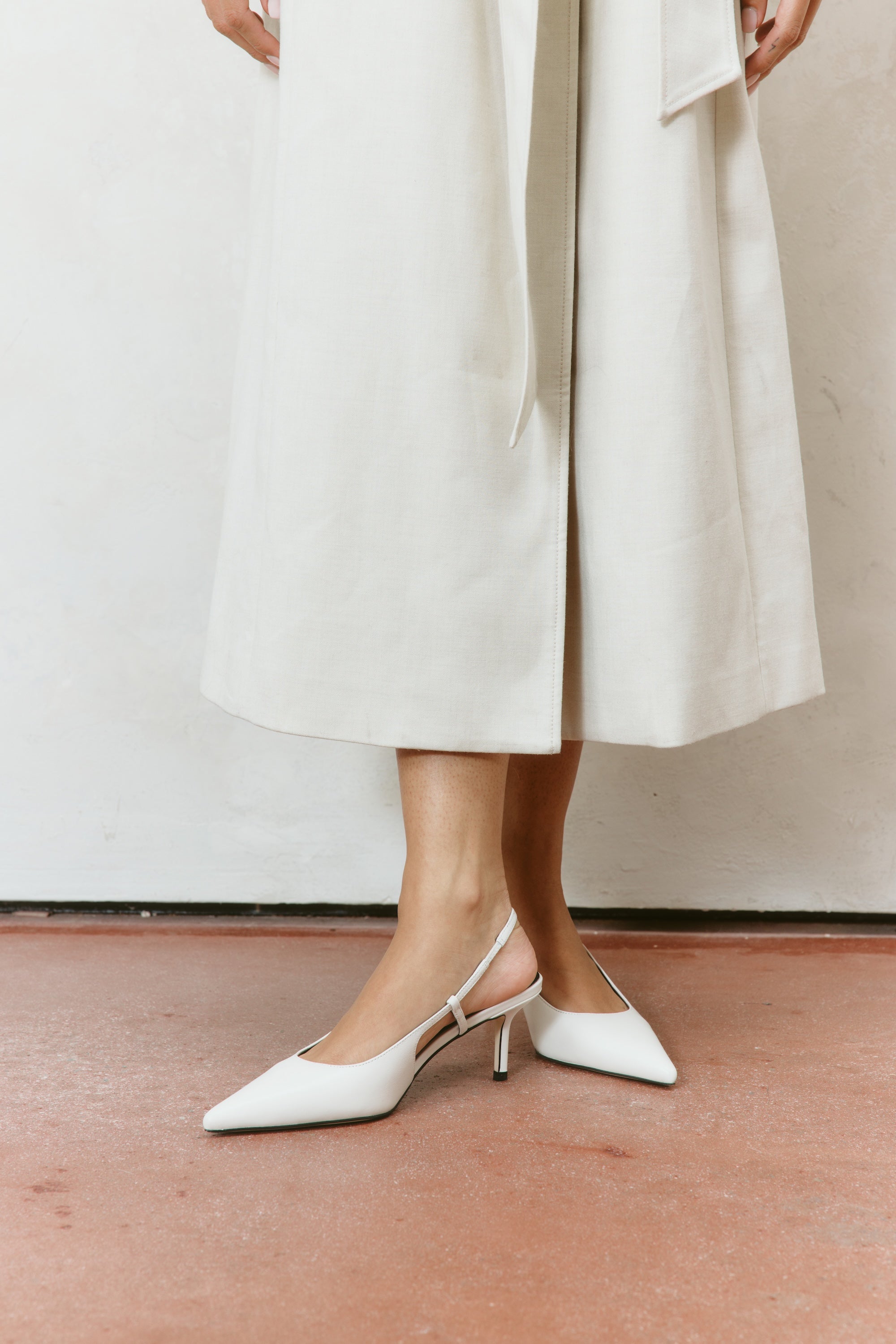 Yohana Women's Heeled Slingback Sandals - White Leather Dress Shoes for Weddings, Parties & Office Wear