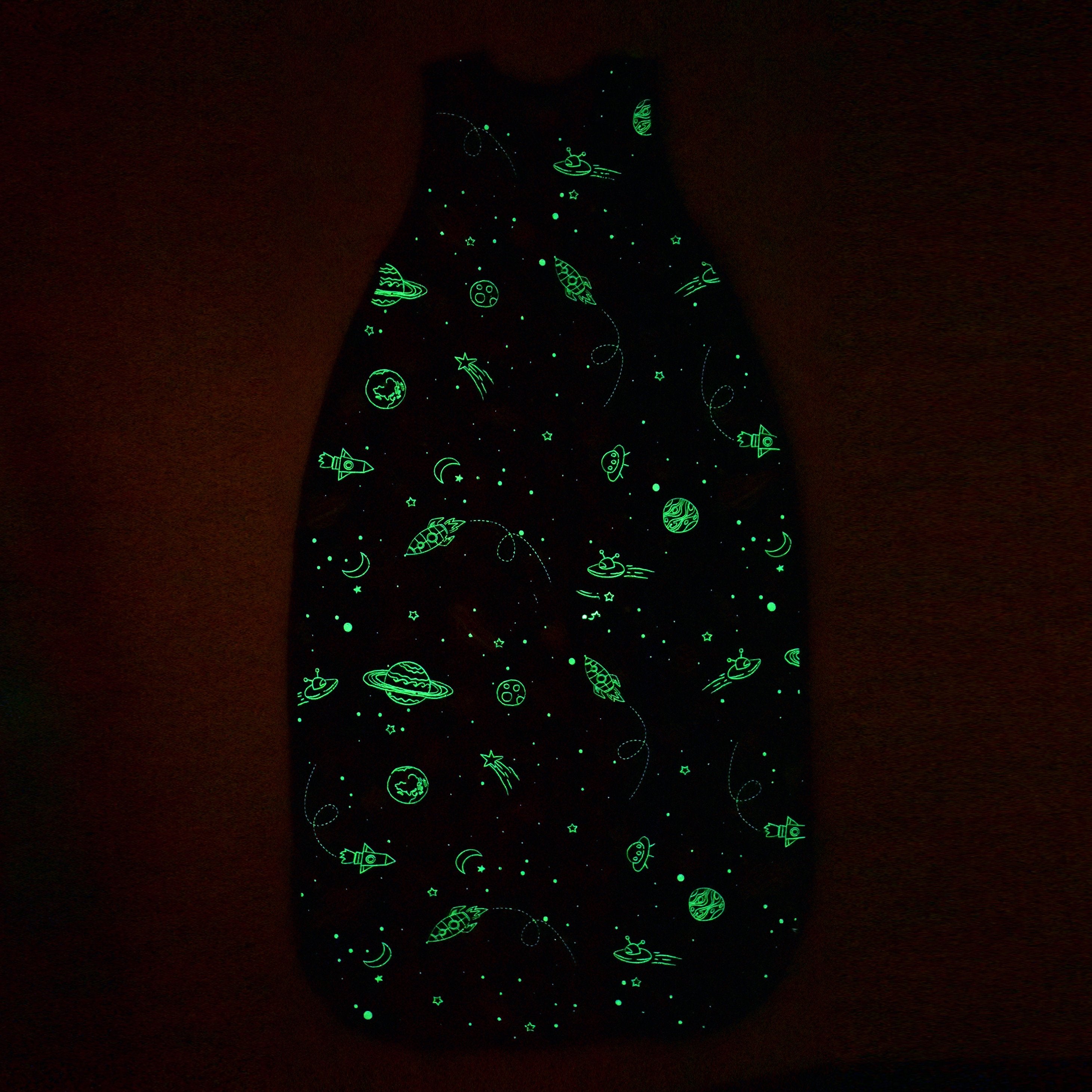 4 Season Baby Sleep Sack - Merino Wool & Organic Cotton Sleeping Bag for Toddlers 2-4 Years - Glow in The Dark Stars Design - Perfect for Nursery, Daycare & Travel