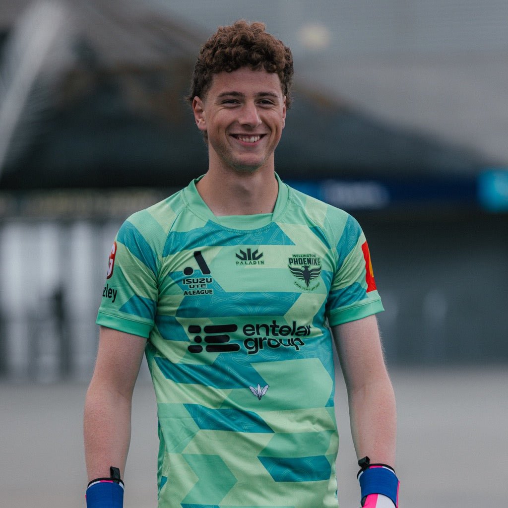 Wellington Phoenix A-League Men's Goalkeeper Jersey 2024/2025 - Green Soccer Uniform for Professional Matches & Fan Support