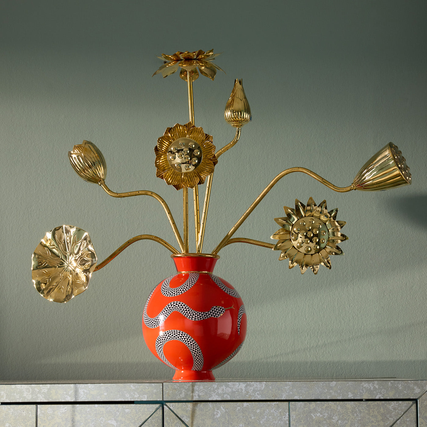 Elegant Brass Flower Bouquet - Handcrafted Home Decor for Wedding Centerpieces, Table Arrangements & Gift Giving