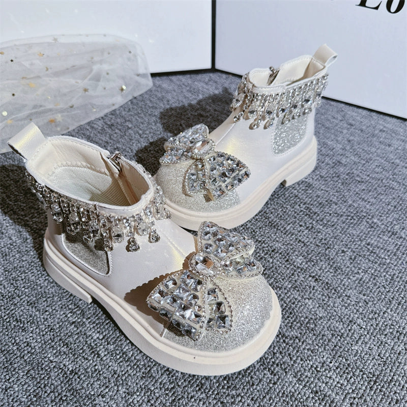 Adorable Winter Boots for Baby Girls - Princess Style Leather Boots for Cold Weather - Perfect for Outdoor Play & Holiday Outfits