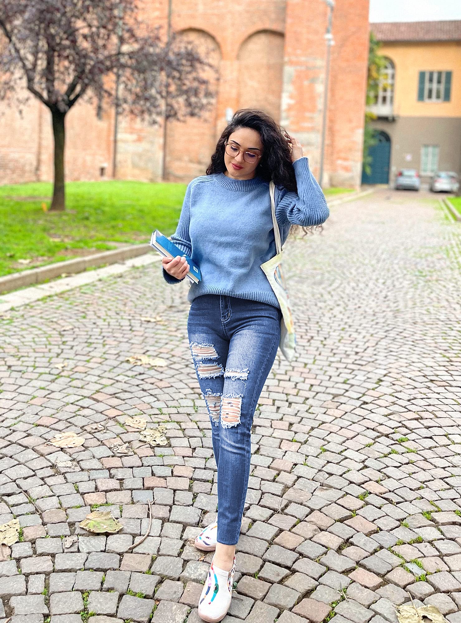 Roswear Women's Ripped Mid Rise Skinny Jeans - Distressed Denim Pants for Casual Wear, Street Style & Everyday Outfits