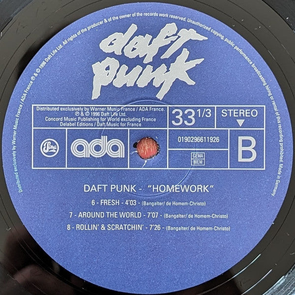 Daft Punk Homework 2xLP Vinyl Album Reissue Remastered Mint Condition - Perfect for DJ Sets, Music Collectors & Vinyl Enthusiasts