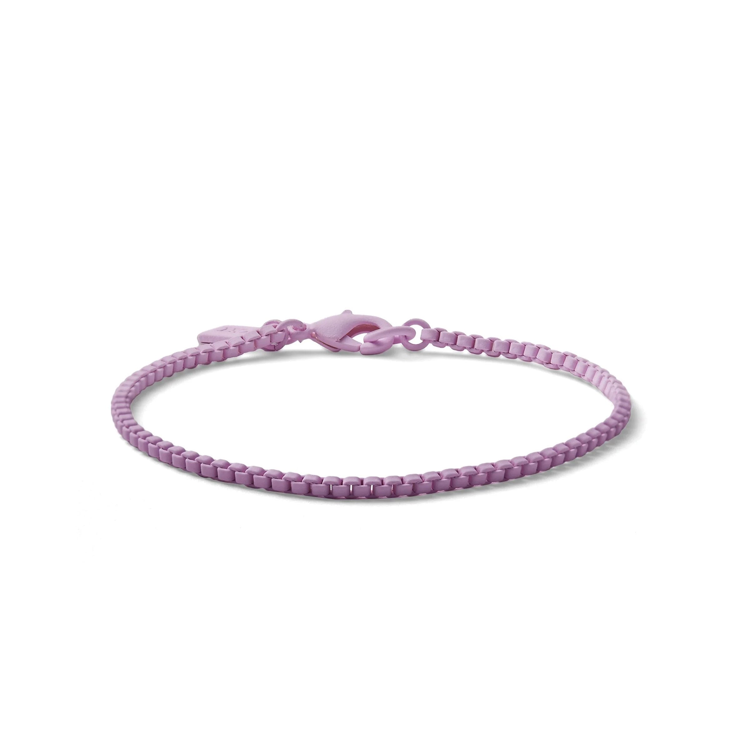 Lavender Plastic Beaded Bracelet for Women - Adjustable Stretchy Elastic String, Boho Chic Handmade Jewelry for Casual Wear, Gifts, and Everyday Fashion Accessories