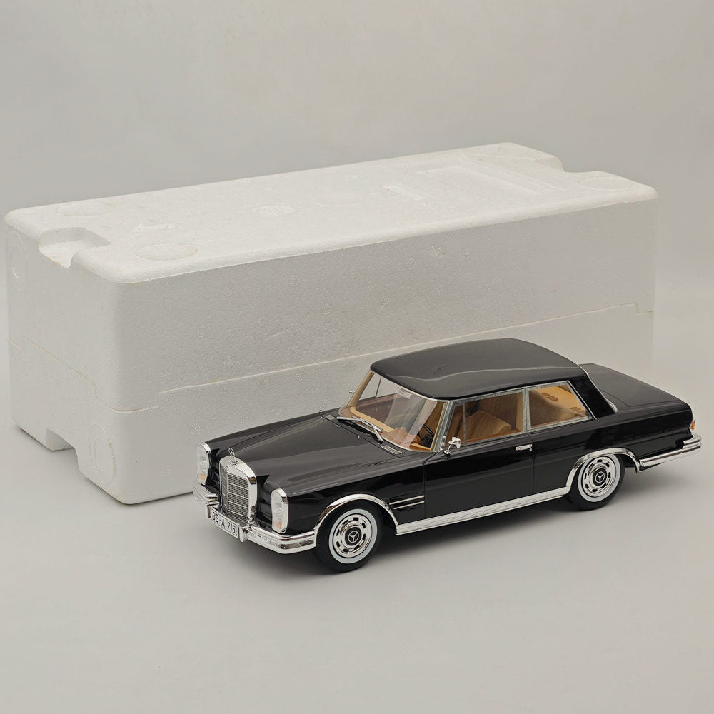 1:18 Scale Mercedes Benz 600 W100 Nallinger Coupe 1965 Diecast Model Car - CMF18160 Collectible Resin Vehicle for Display & Gifts - Perfect for Car Enthusiasts, Model Collectors, and Home/Office Decoration
