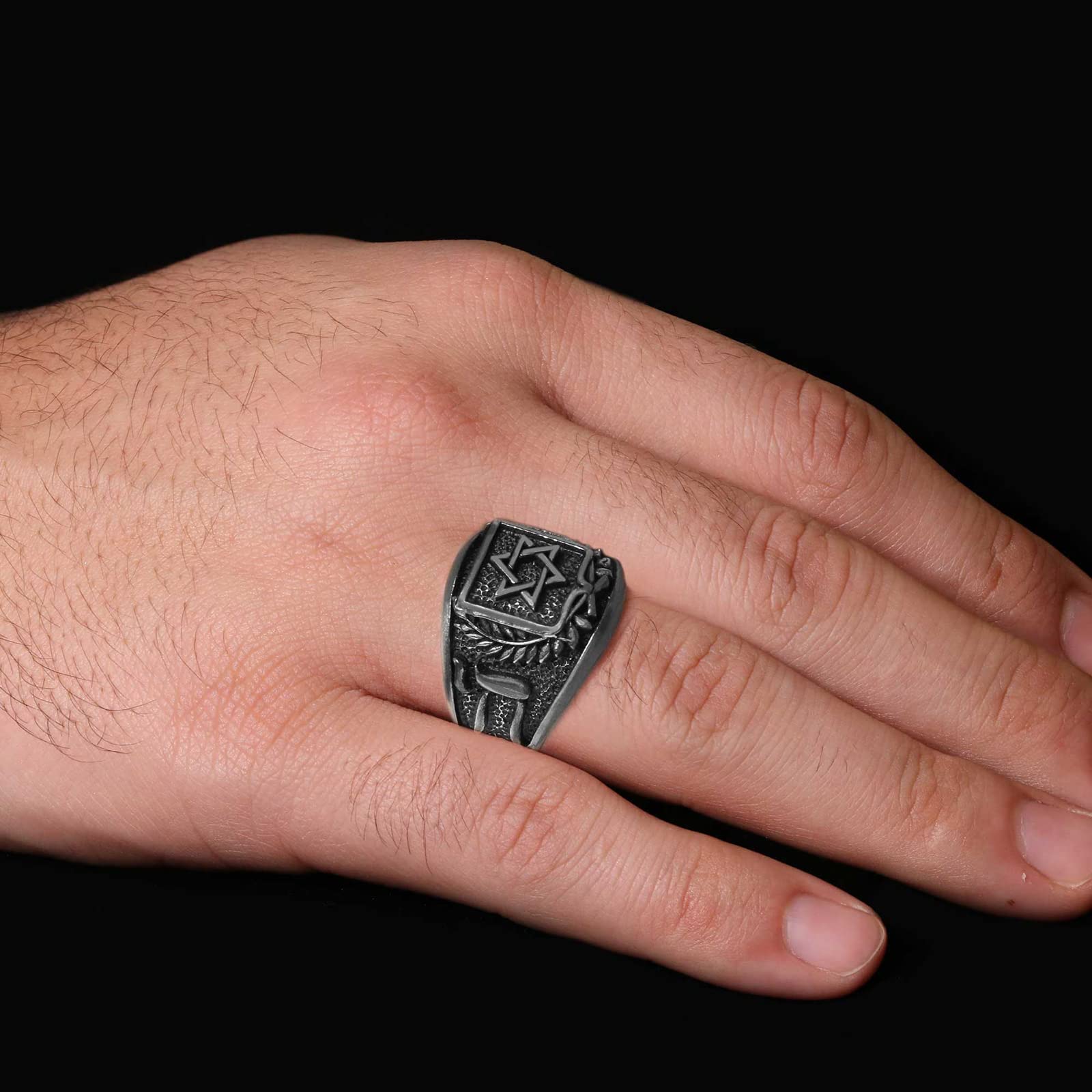 Star of David Ring - Jewish Star Jewelry with Custom Hebrew Engraving | Magen David & Shield of David Ring | Perfect for Hanukkah Gifts, Bar Mitzvah & Jewish Wedding Jewelry