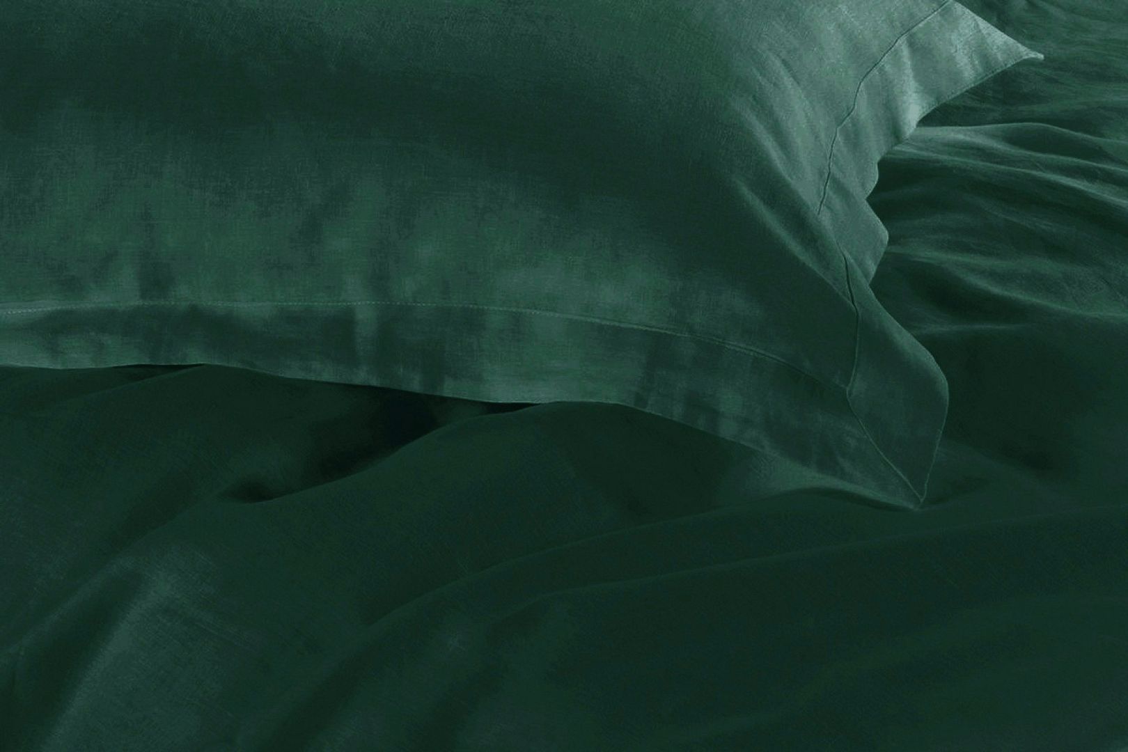 1000 Thread Count Luxury Super King Size Quilt Cover Set - Dark Green Bedding for Master Bedroom | Soft & Breathable Duvet Cover for All Seasons