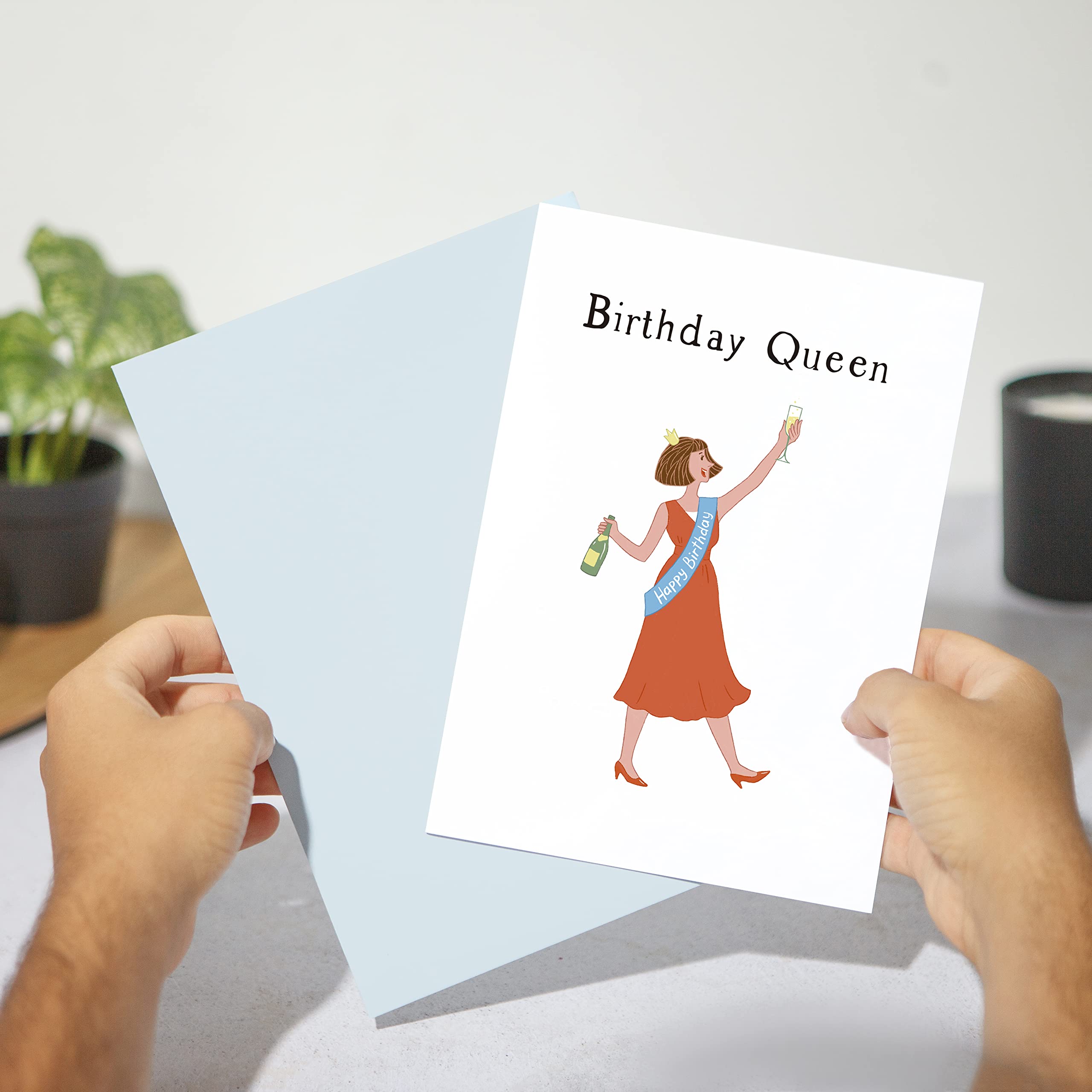 Huxters ‘Birthday Queen’ A5 Funny Birthday Card for Women - Sassy & Unique Greeting Card with Envelope - FSC Certified Eco-Friendly Paper - Perfect for Wives, Girlfriends & Best Friends Birthday Gifts