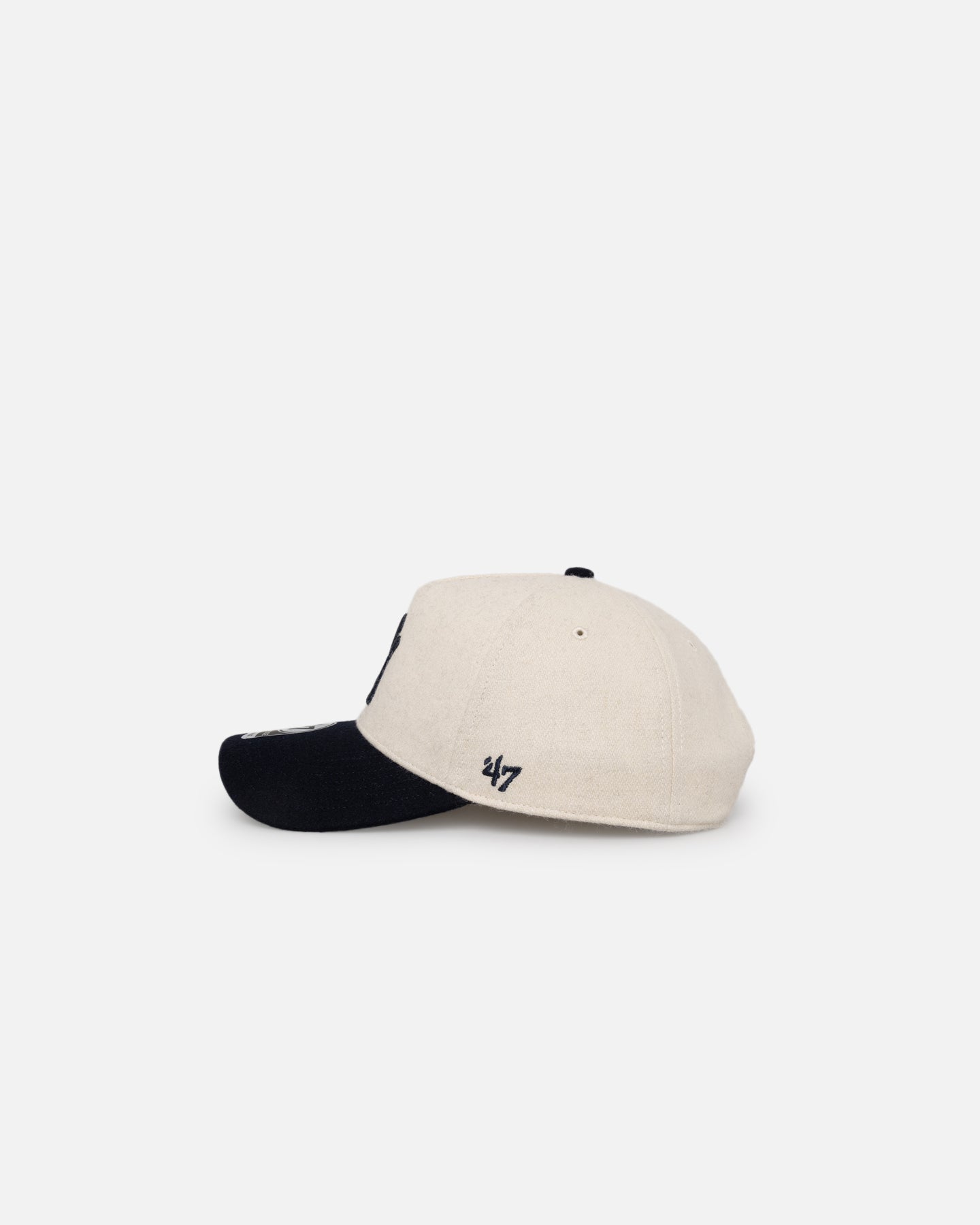 New York Yankees 'Wooly Offside DT' Snapback Hat - 47 Brand Adjustable Baseball Cap for Men & Women - Perfect for Baseball Games, Streetwear Fashion & Sports Fans