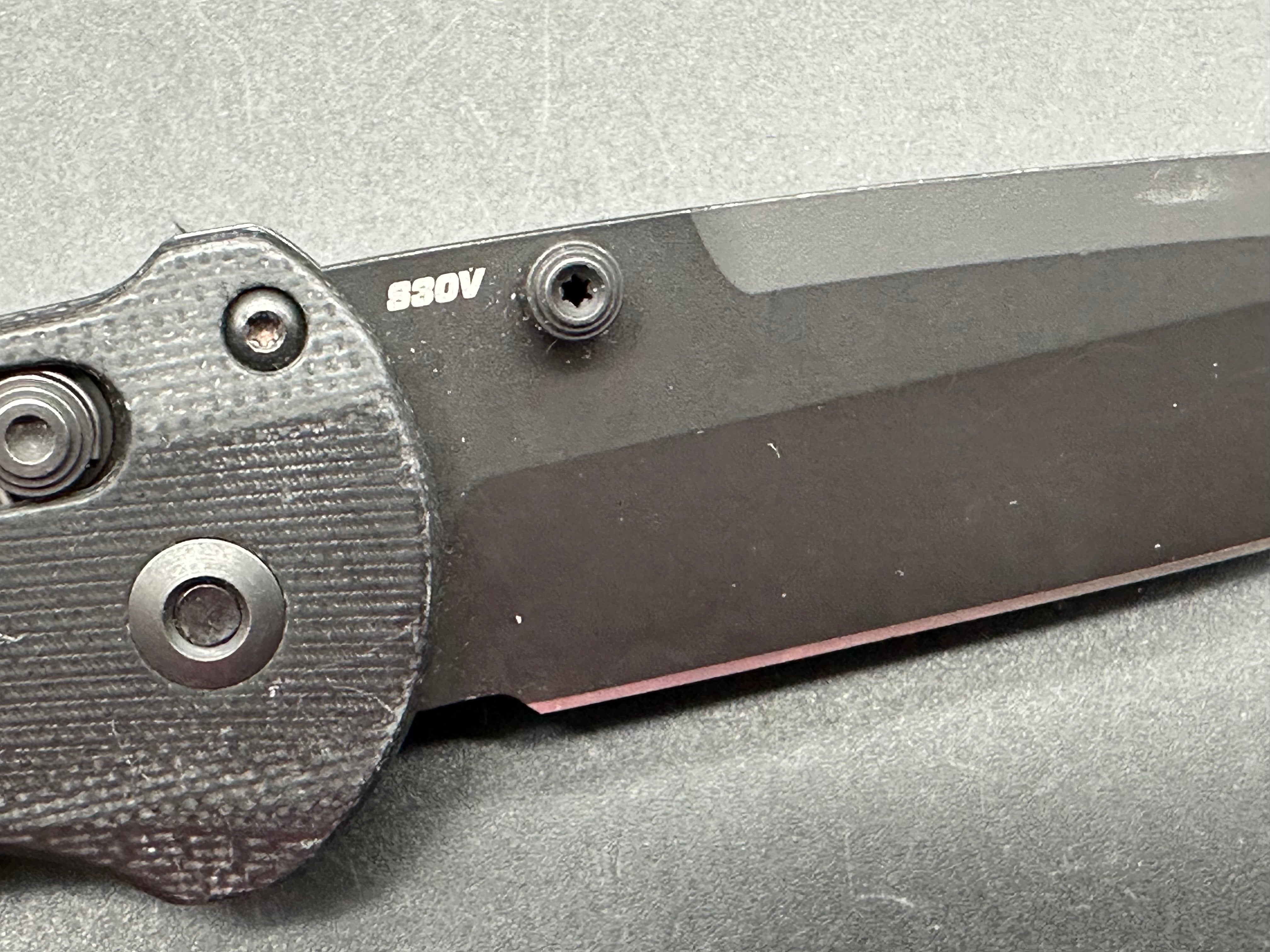 Benchmade Triage Folding Knife - Black G10 Handle, S30V Steel Blade - EDC, Outdoor, Survival & Tactical Use