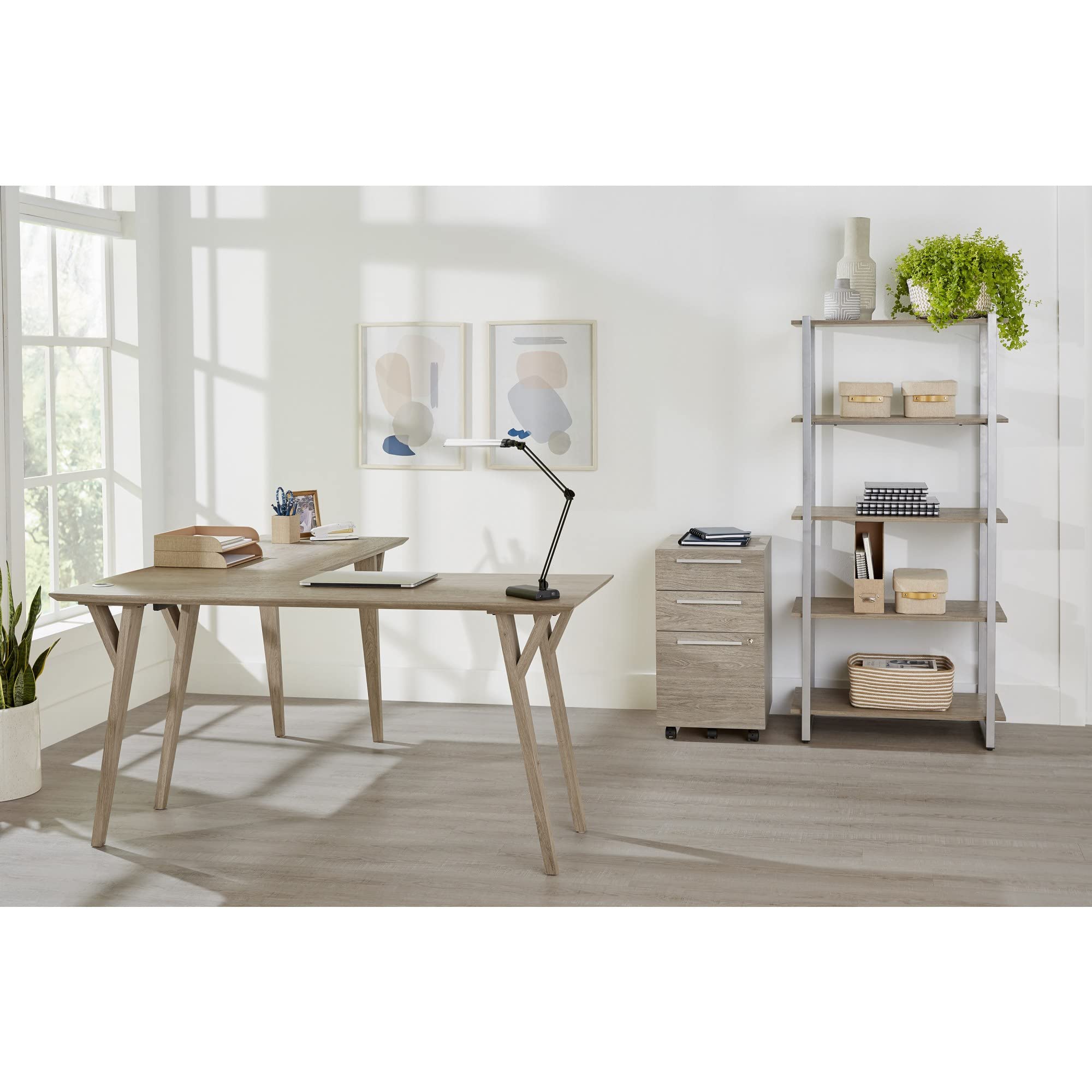Realspace® Trezza 62