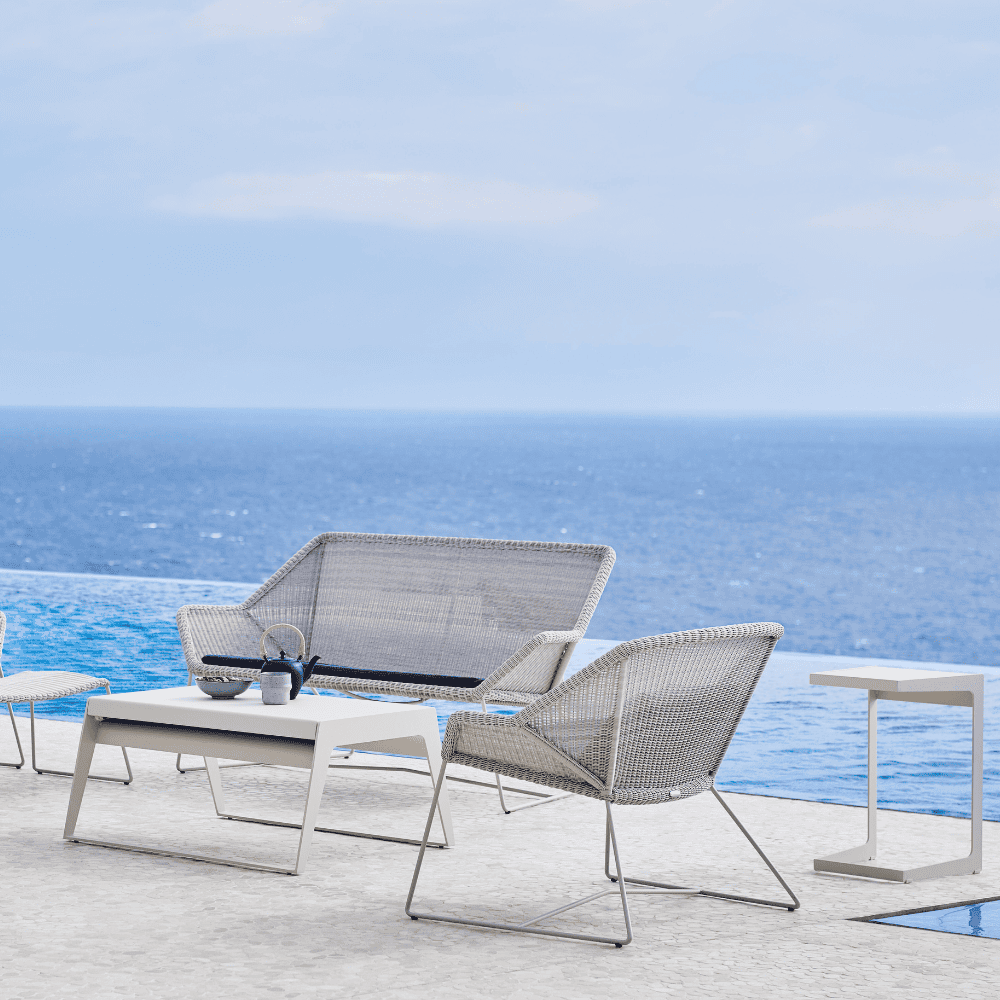 Breeze Outdoor Lounge Chair - Lightweight & Weather-Resistant Patio Furniture for Poolside, Garden, and Backyard Relaxation