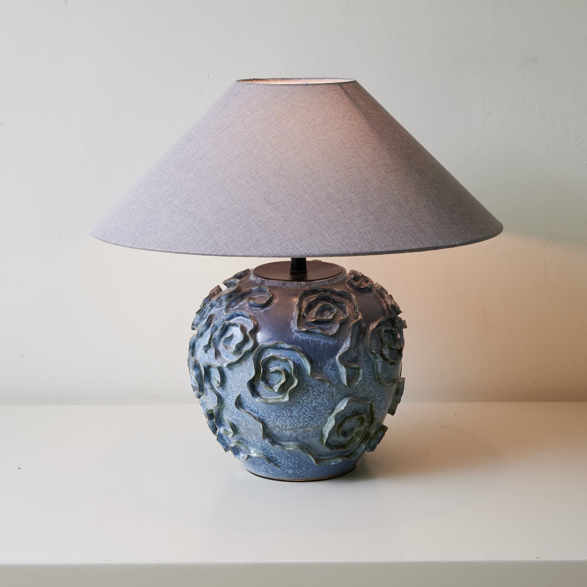 Midnight Rose Table Lamp - Elegant Bedside Lighting for Bedroom, Living Room & Office | Warm White LED Night Light with Touch Control & USB Port