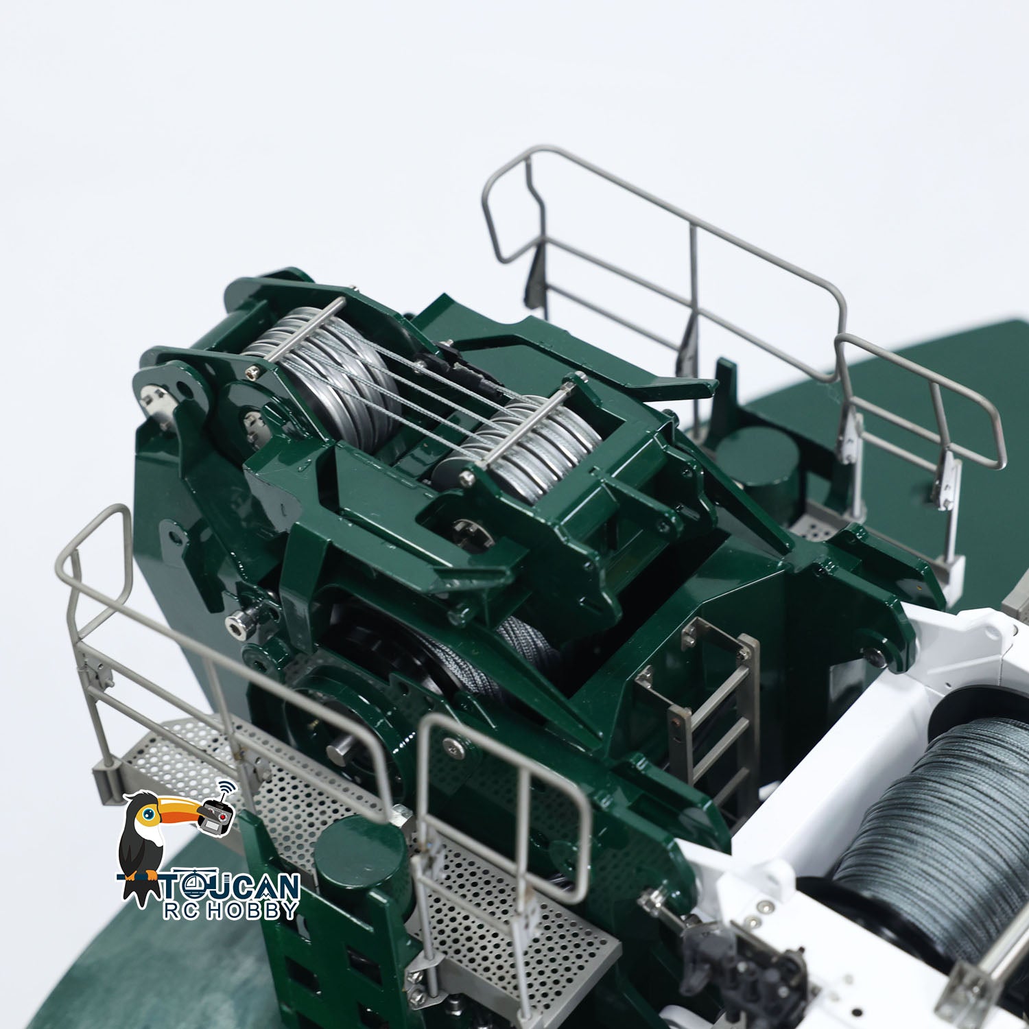 Eyewhale 1/14 Scale 6-Axle LTM1350 RC Hydraulic Mobile Crane - 5M Length Radio Controlled Heavy Duty Construction Vehicle (PNP Ready) - Perfect for Hobbyists, Construction Enthusiasts & RC Model Collectors