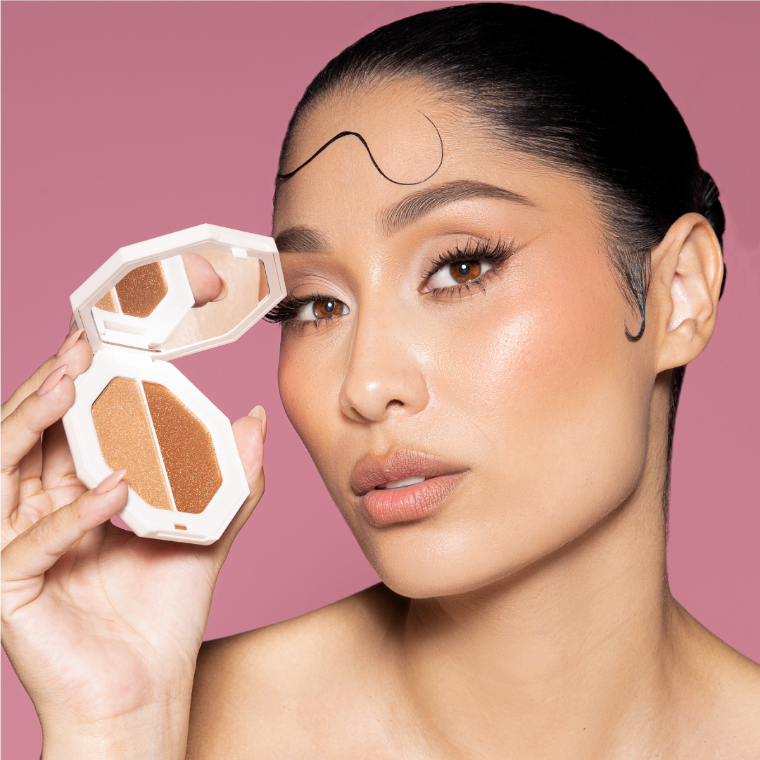ILUMINADOR GLOW ANYELUZ - Brightening Face Highlighter for Makeup, Natural Glow Enhancer - Perfect for Contouring, Highlighting & Everyday Radiance