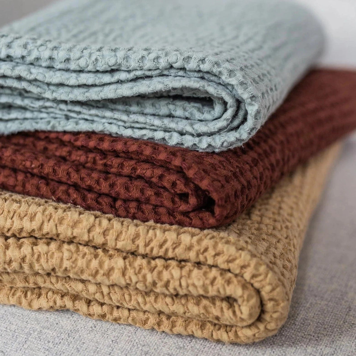 Premium Linen Waffle Bath Sheet Towel - Ultra Soft & Absorbent Luxury Bath Towel for Spa, Beach & Home Use