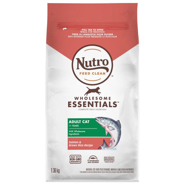 Nutro Wholesome Essentials Salmon & Brown Rice Adult Dry Cat Food - High Protein Natural Cat Kibble for Indoor & Outdoor Cats - Perfect for Daily Meals & Weight Management
