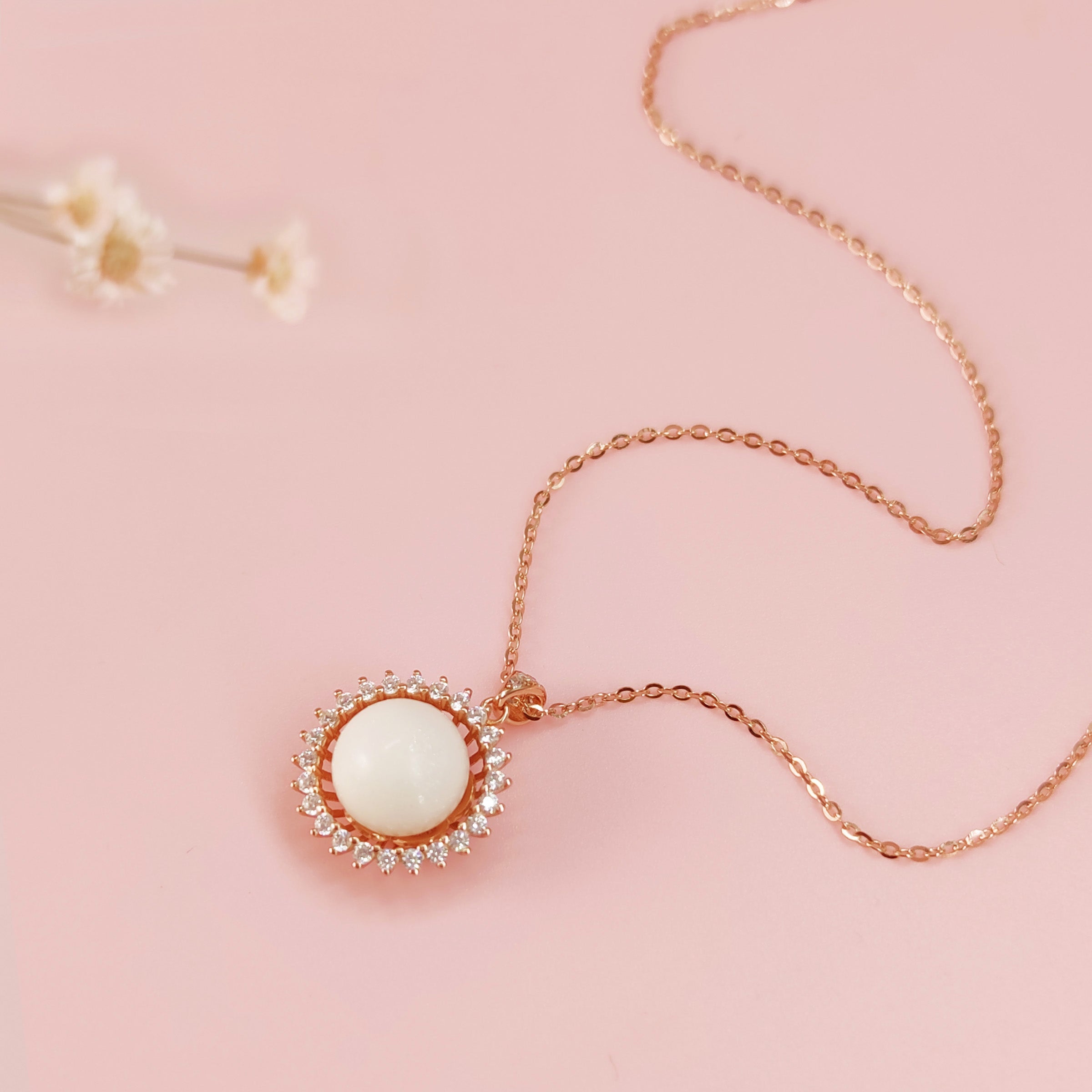 Pearlescent Moments: Breastmilk Keepsake Necklace for Moms - Perfect for Mother's Day Gifts & Memorial Jewelry