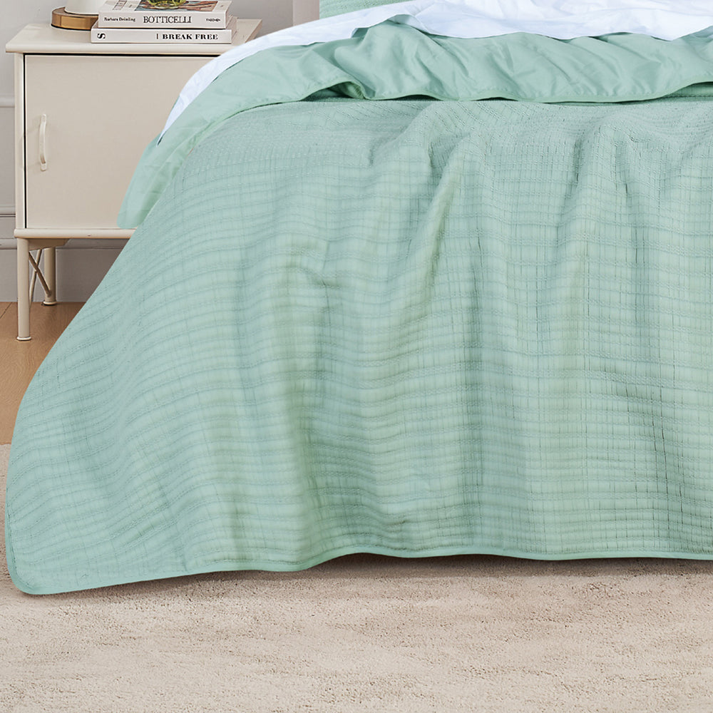 Cressida Sage Coverlet Set - Queen & King Size Bedding for Luxury Comfort | Perfect for Master Bedrooms, Guest Rooms & Hotel Decor