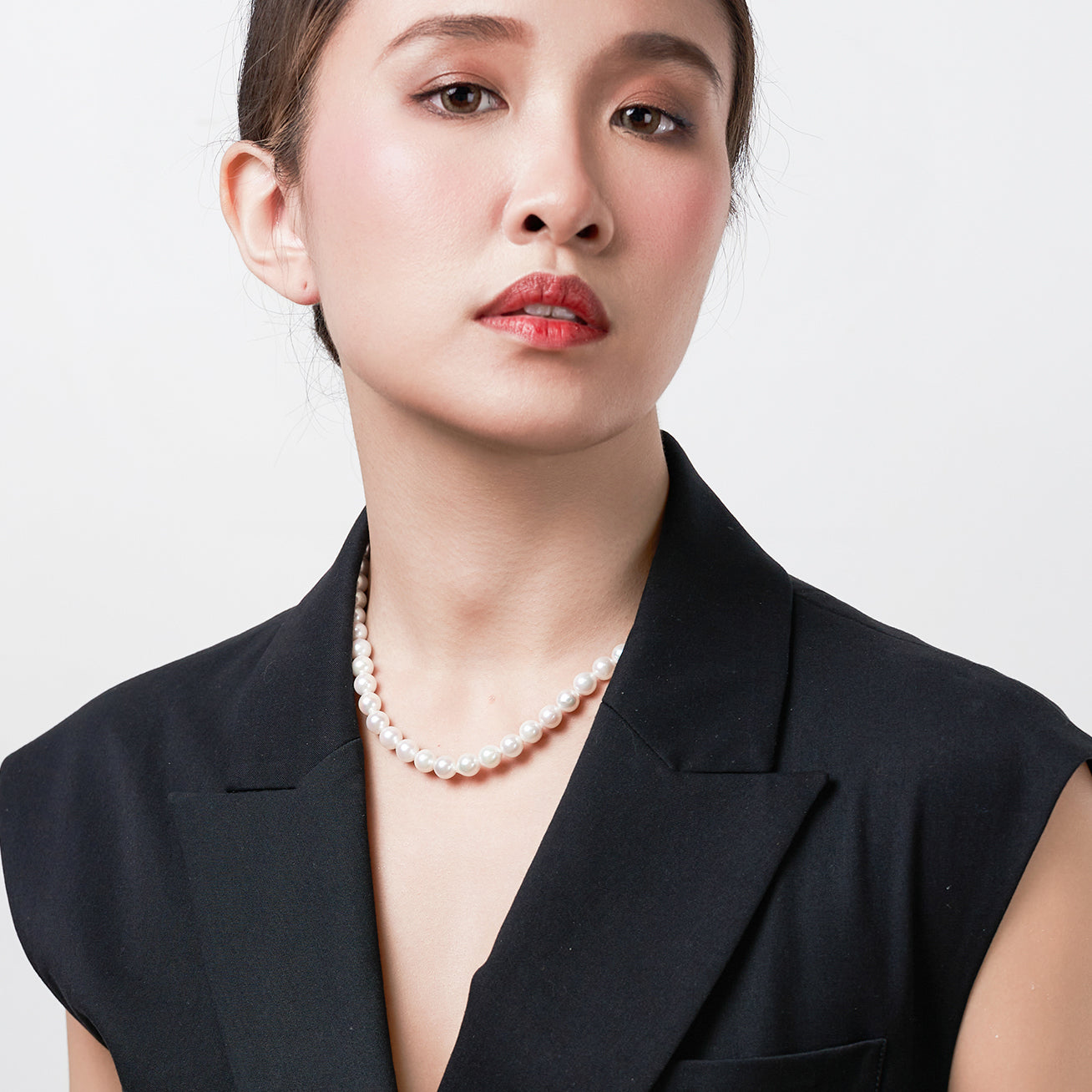 18K Gold Baroque Akoya Pearl Necklace - Elegant Statement Jewelry for Women | Perfect for Weddings, Parties & Special Occasions