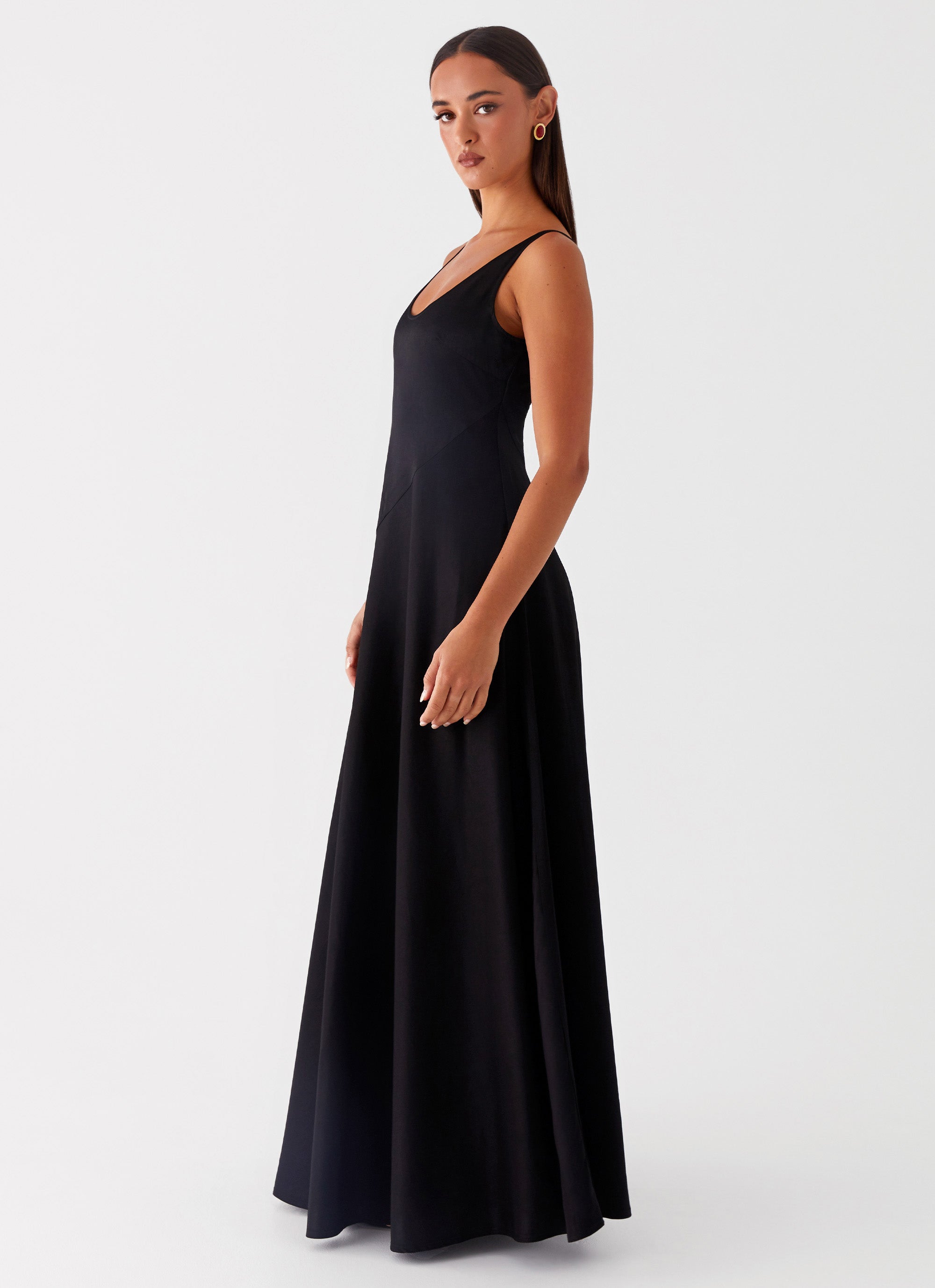 Cosma Maxi Dress for Women - Elegant Black Long Flowy Dress for Summer, Beach, Party & Casual Wear