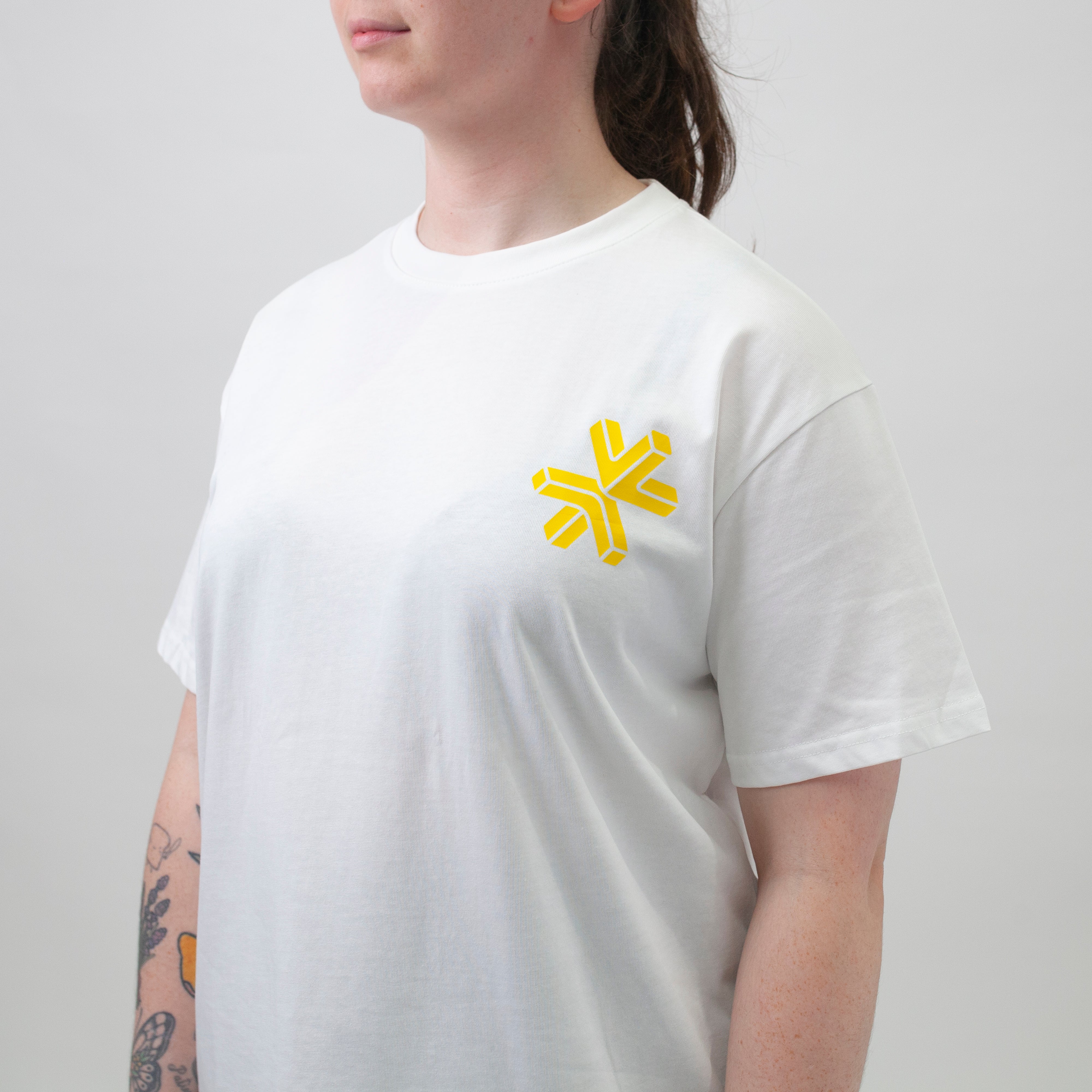 Light My Bricks™ Star Wars Lightsaber T-Shirt - Cool Jedi & Sith Inspired Graphic Tee for Men & Women - Perfect for Cosplay, Conventions & Everyday Wear