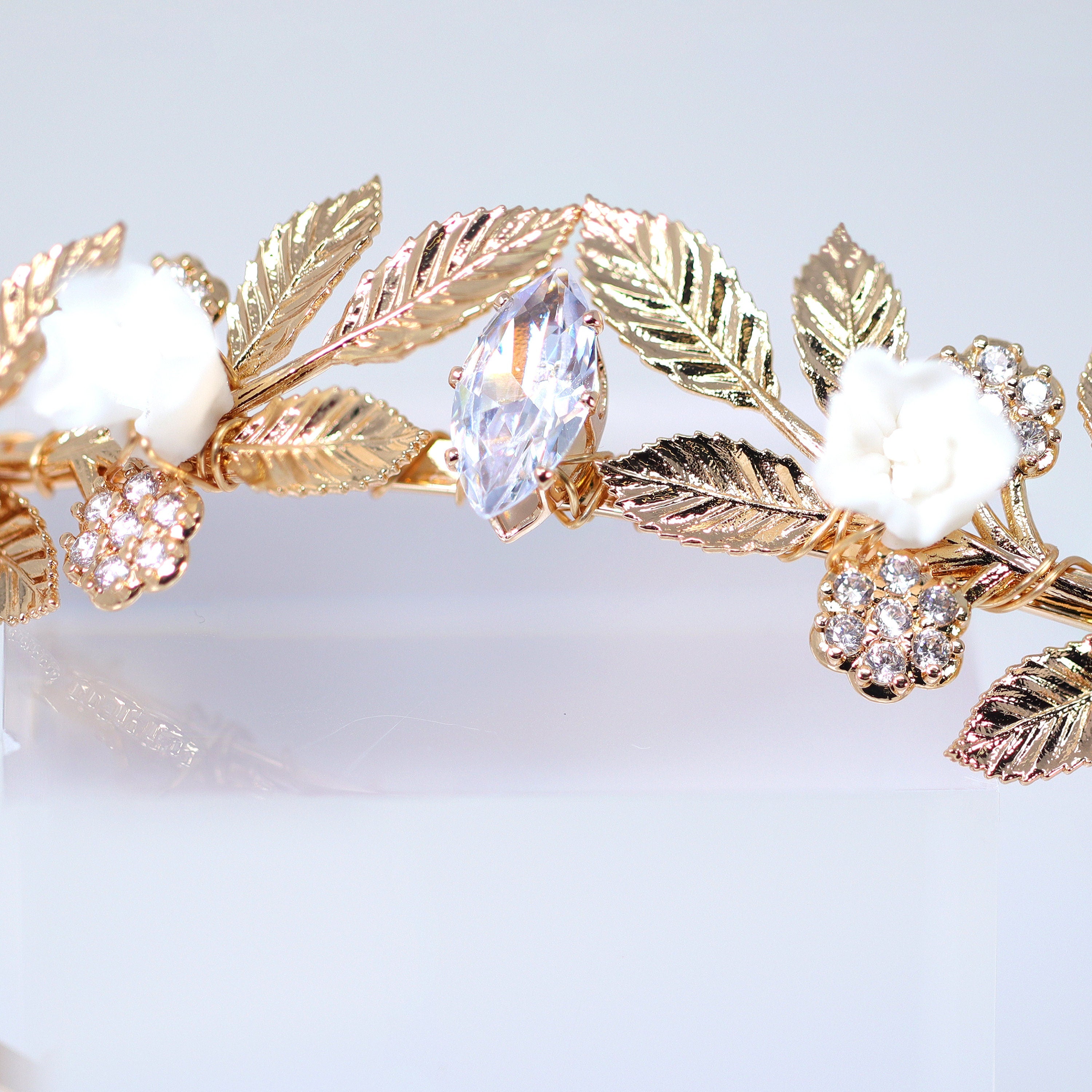 Swarovski Crystal & Porcelain White Flower Vine Leaves Queen Tiara Headband – Elegant Bridal Crown Wedding Hair Accessory for Bride, Prom, Pageant, and Special Occasions