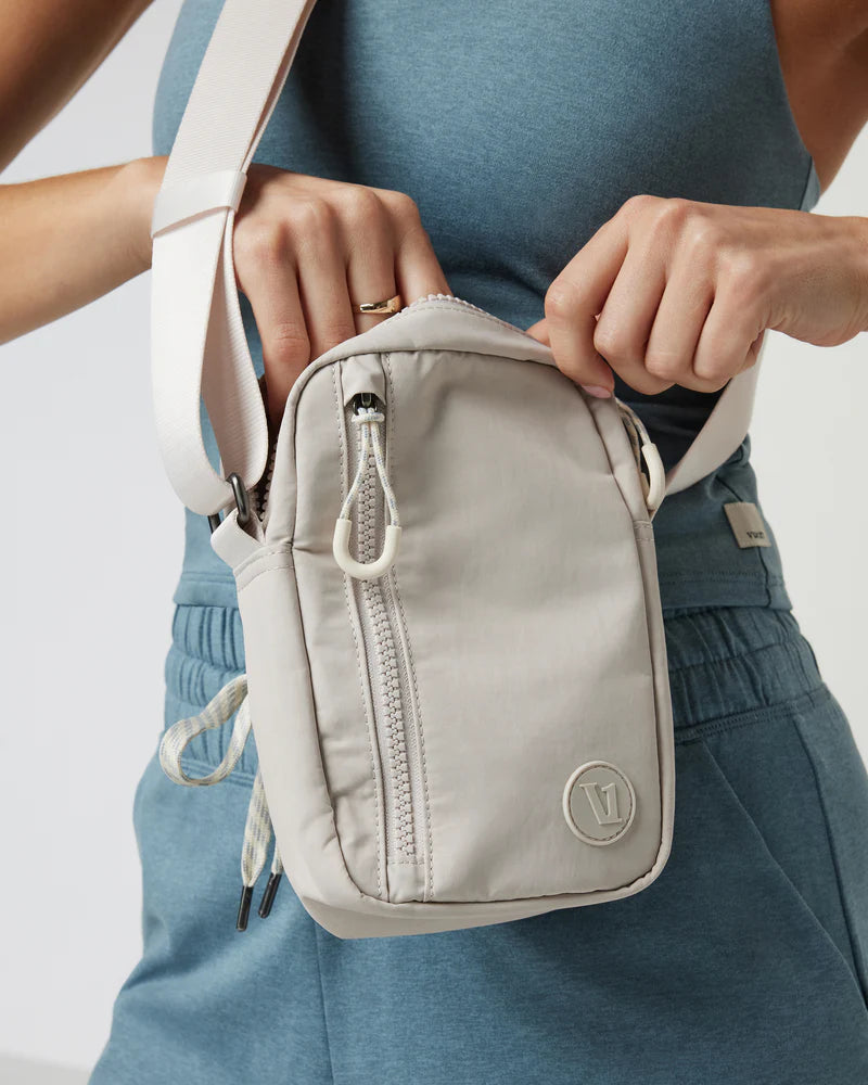 Stylish and Durable All Around Crossbody Bag VW828 - Perfect for Travel, Shopping, and Everyday Use