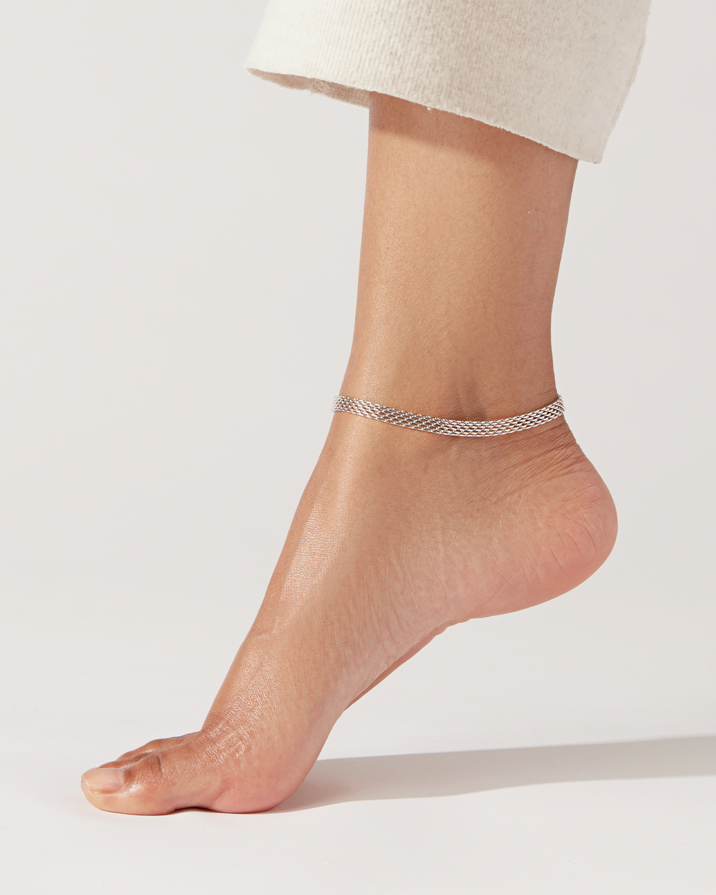 Blythe Silver Anklet - Elegant Adjustable Ankle Bracelet for Women, Perfect for Beach, Party & Everyday Wear