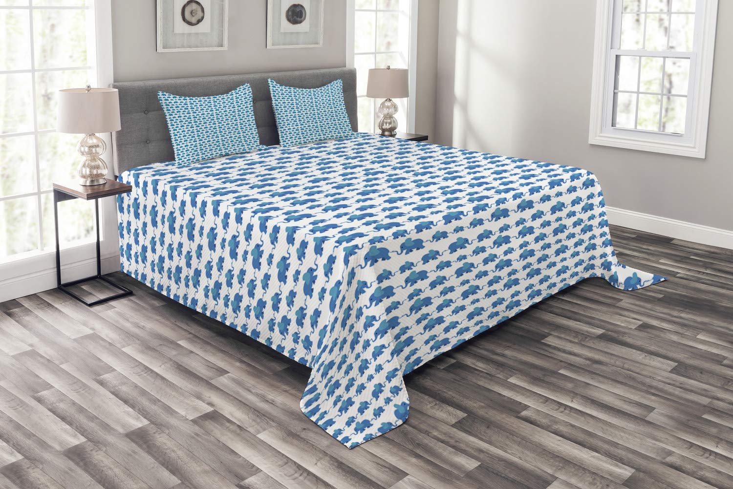 Ambesonne King Size Animal Print Bedspread Set - 3 Piece Blue and White Decorative Bedding with 2 Pillow Shams, Jungle Theme Horizontal Pattern for Master Bedroom Decor