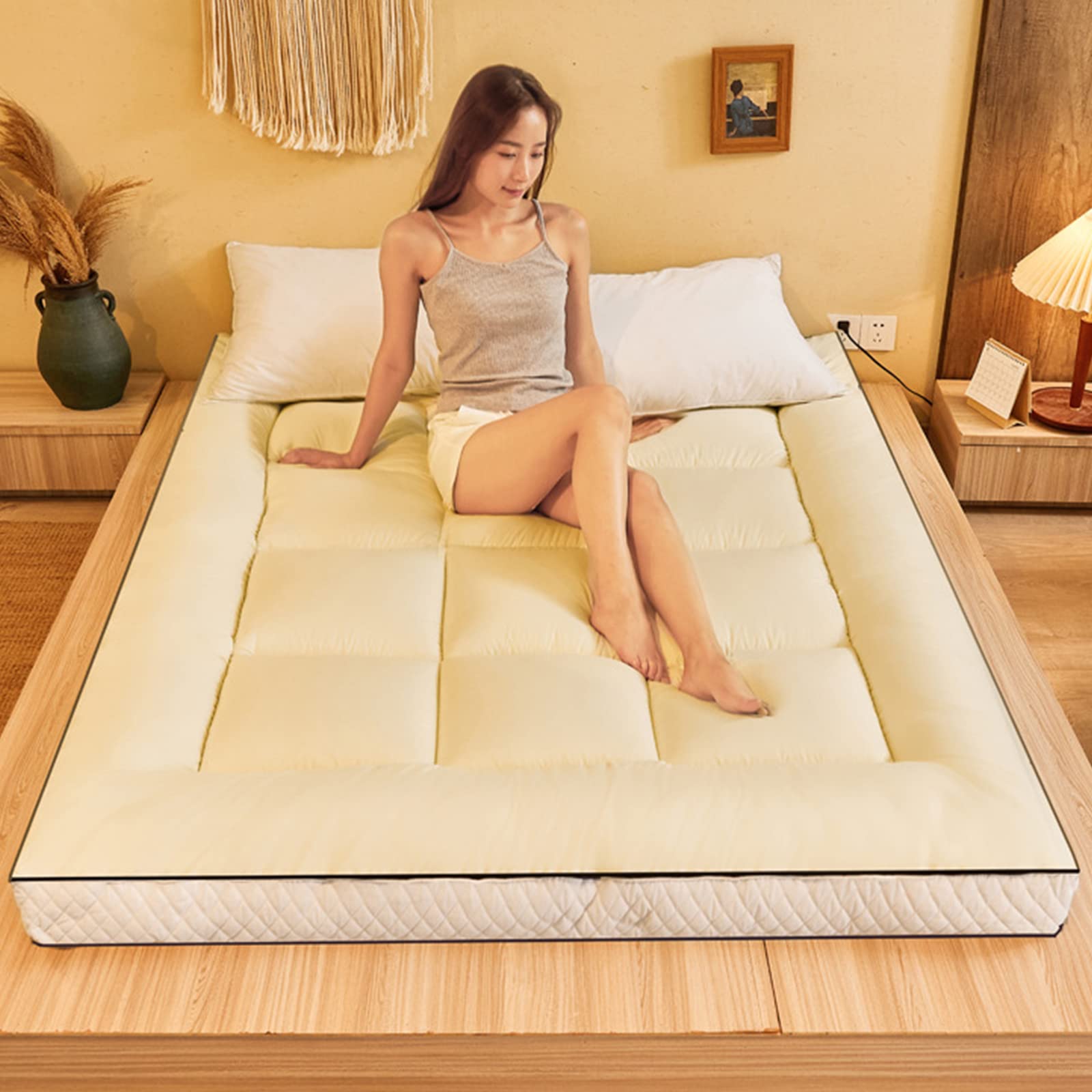 Japanese Futon Mattress - Thick Roll-Up Quilted Floor Mattress for Winter, Portable Folding Tatami Sleeping Pad - 90x200cm (35x79inch) Yellow - Ideal for Camping, Guest Beds, Couches & Small Spaces