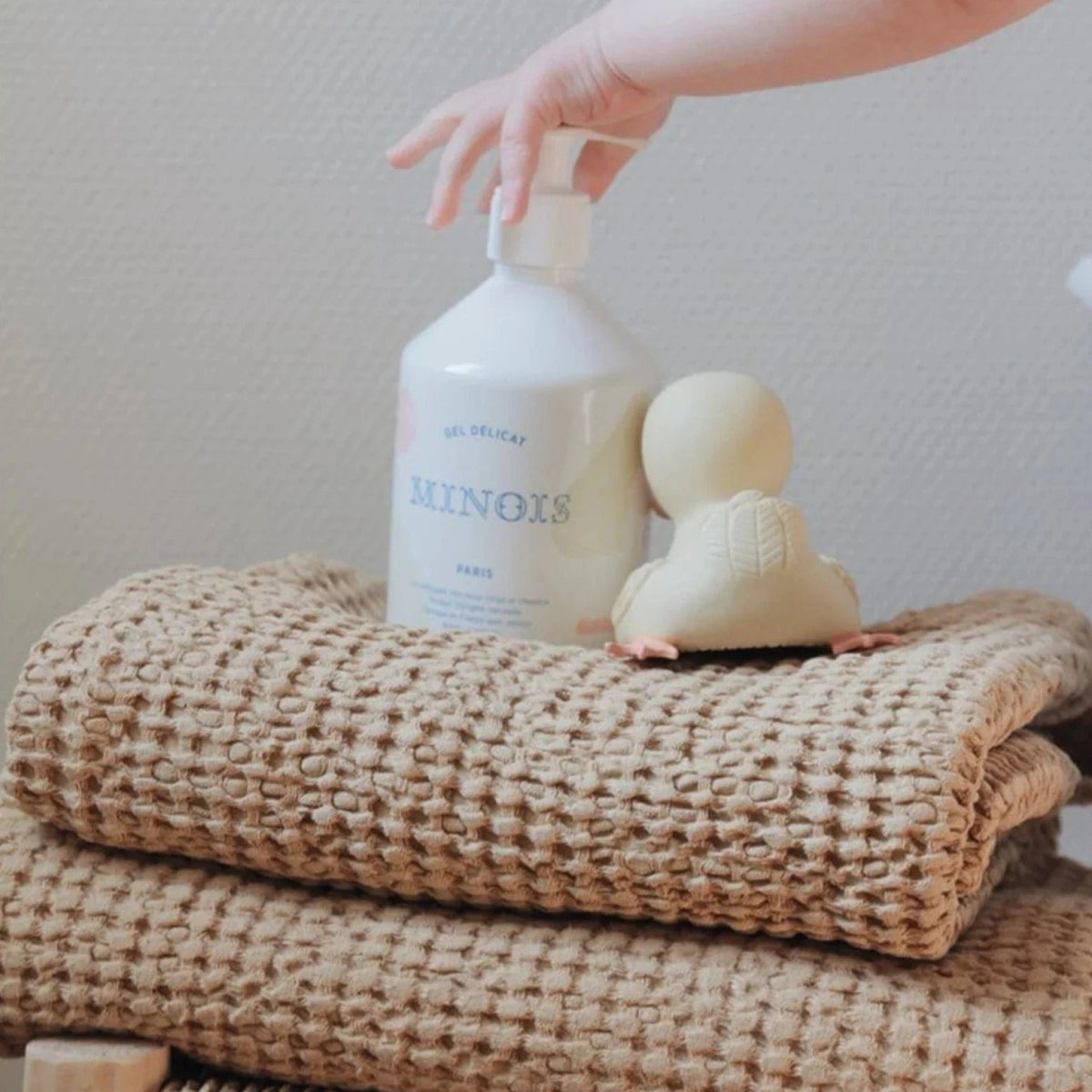 Premium Linen Waffle Bath Sheet Towel - Ultra Soft & Absorbent Luxury Bath Towel for Spa, Beach & Home Use