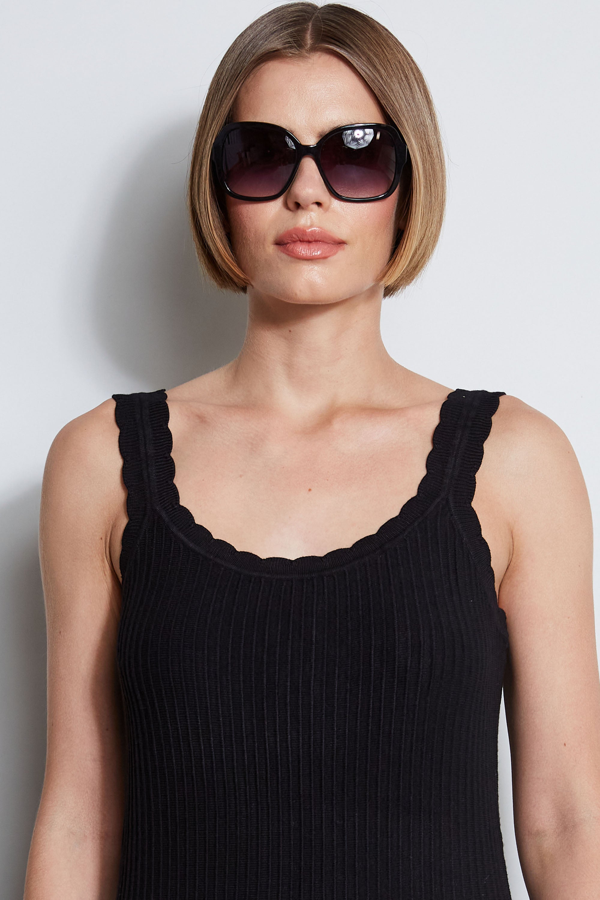 Scallop Knit Dress for Women - Soft & Comfortable Casual Summer Dress - Perfect for Beach, Brunch, and Date Nights