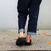 SUBU Tokyo Cozy Winter Slippers for Women & Men - Soft Indoor House Shoes with Non-Slip Sole - Perfect for Home, Office, and Cold Weather Comfort (Black)