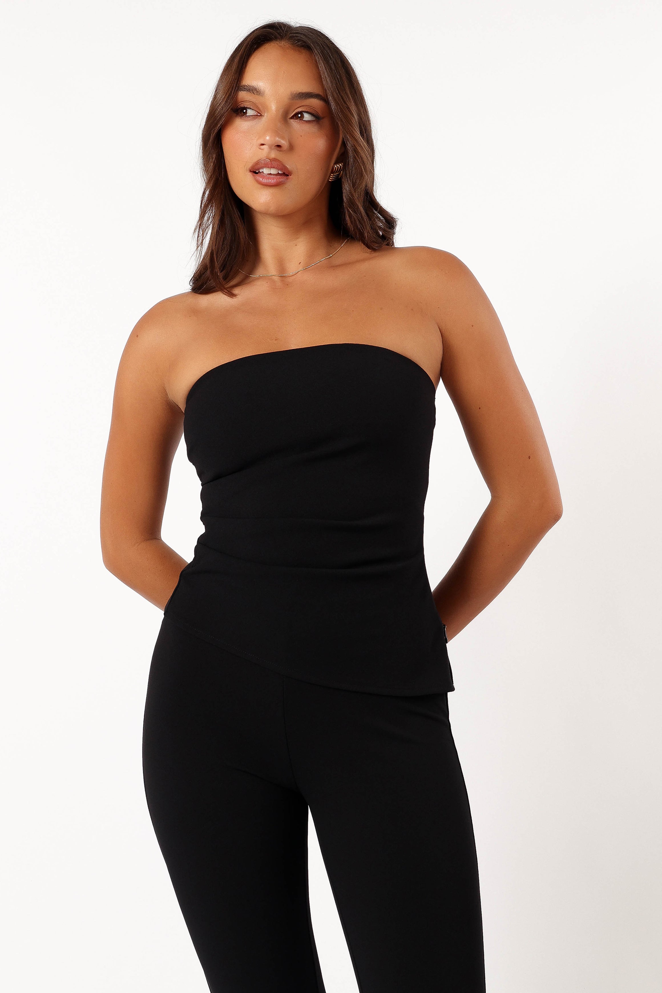 Hallie Top - Stylish Black Women's Blouse for Casual Wear & Office Outfits | Trendy & Comfortable