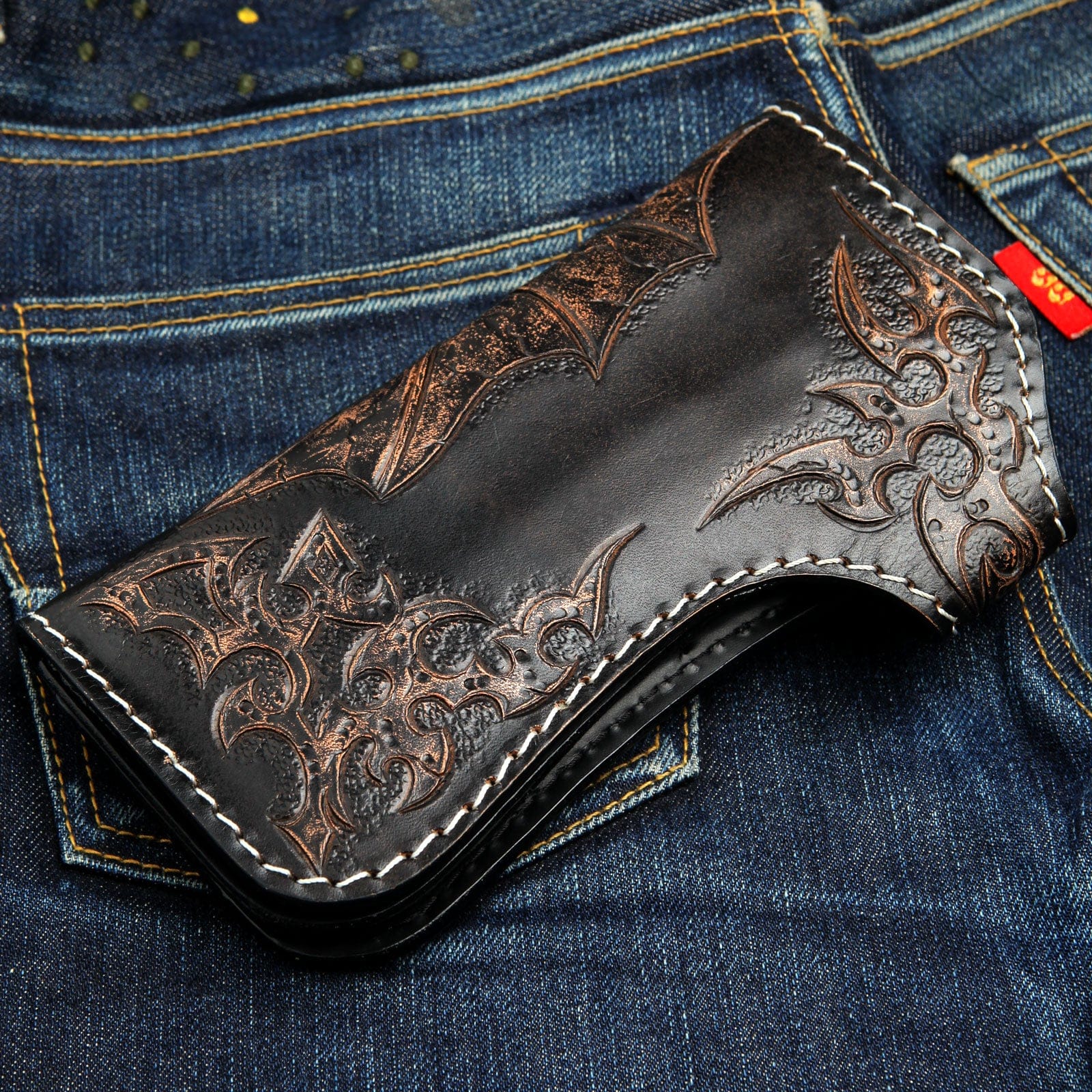 Genuine Leather Biker Chain Wallet for Men - Stylish Rider Dragon Design - Perfect for Motorcycle Enthusiasts & Everyday Use