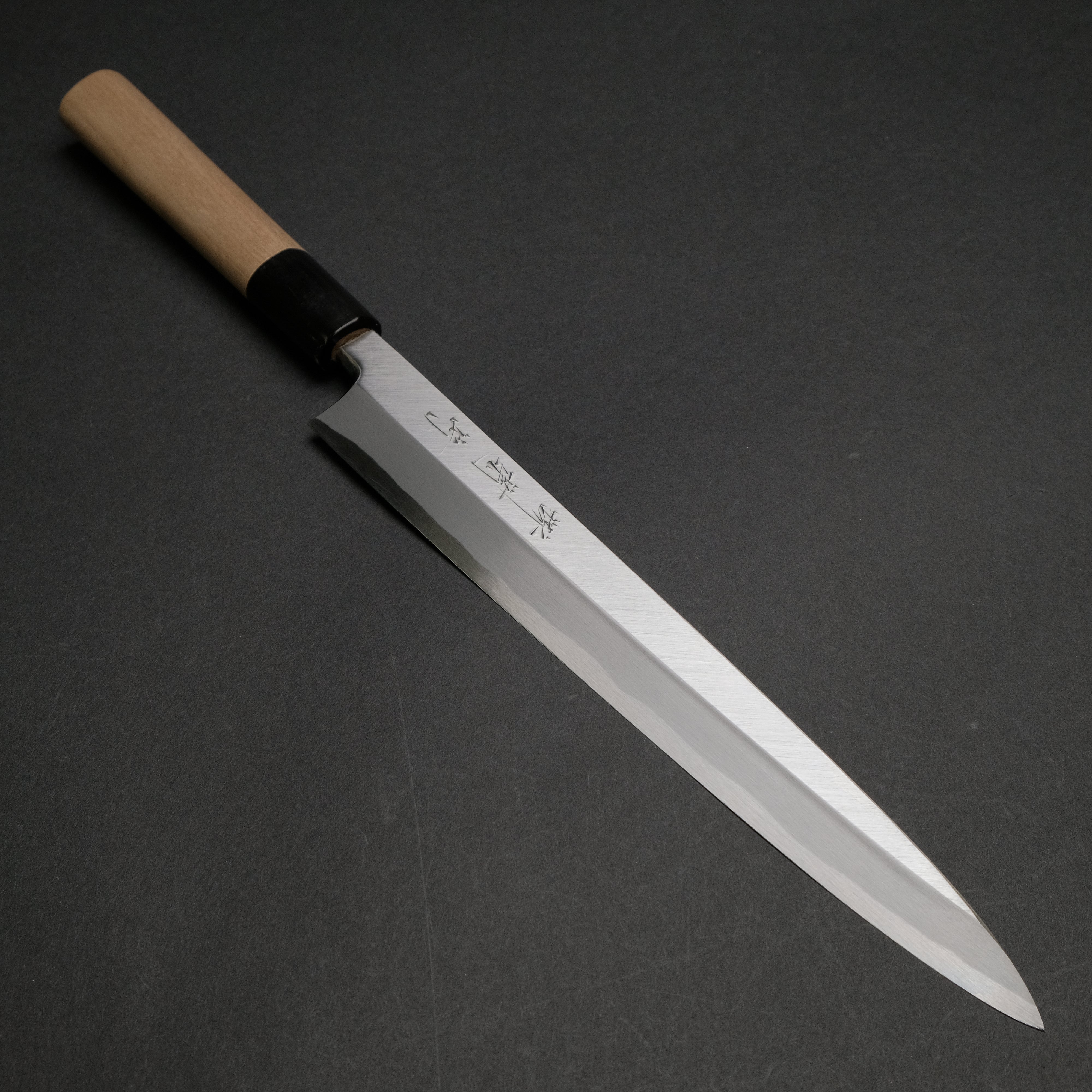 Premium Sakai Kikumori Shironiko White #2 Yanagiba 240mm Japanese Sushi Knife with Magnolia Handle - Perfect for Sushi Chefs & Home Cooking Enthusiasts