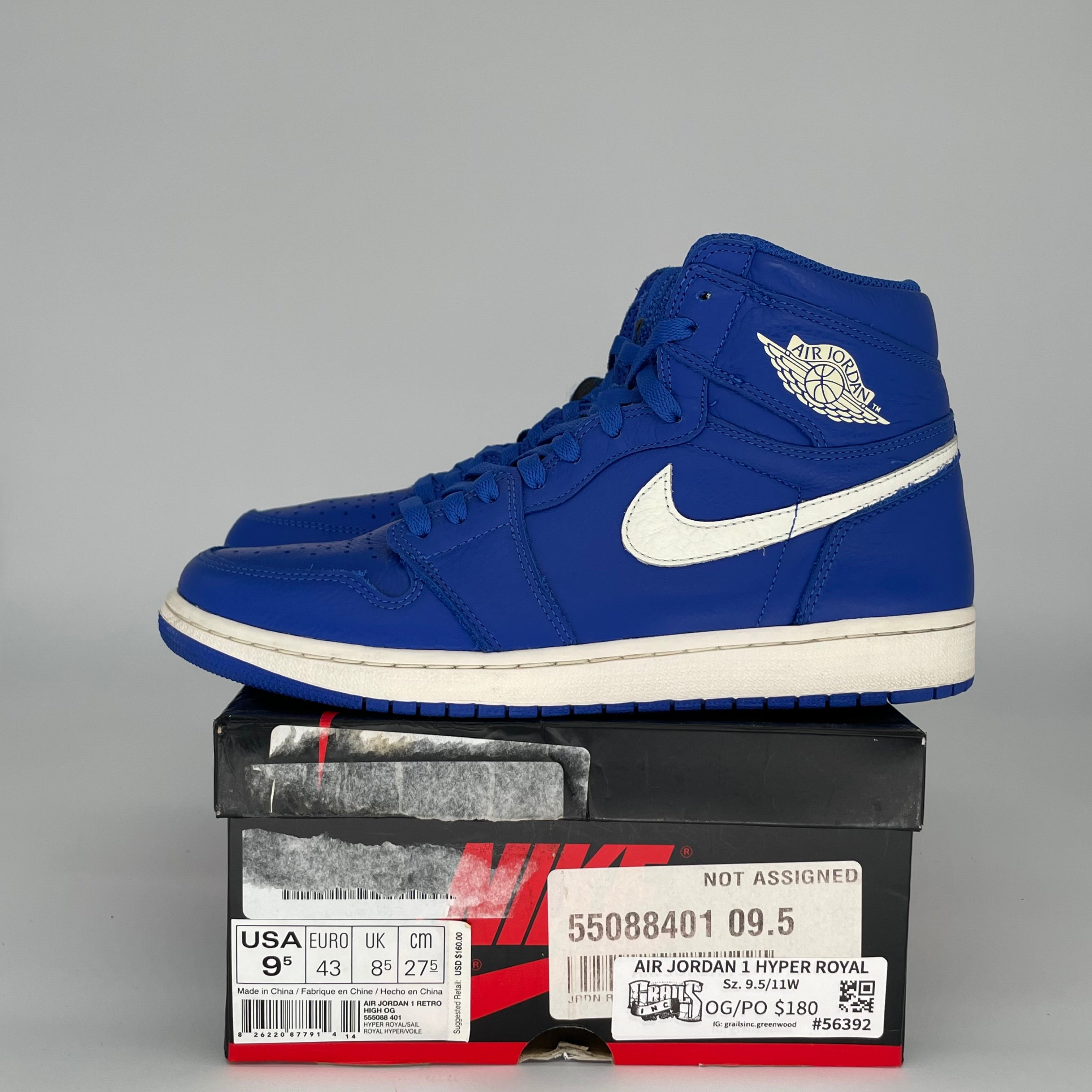 Air Jordan 1 Hyper Royal Sneakers - Men's Size 9.5 (555088-401) - Blue & White Basketball Shoes for Casual Wear & Street Style